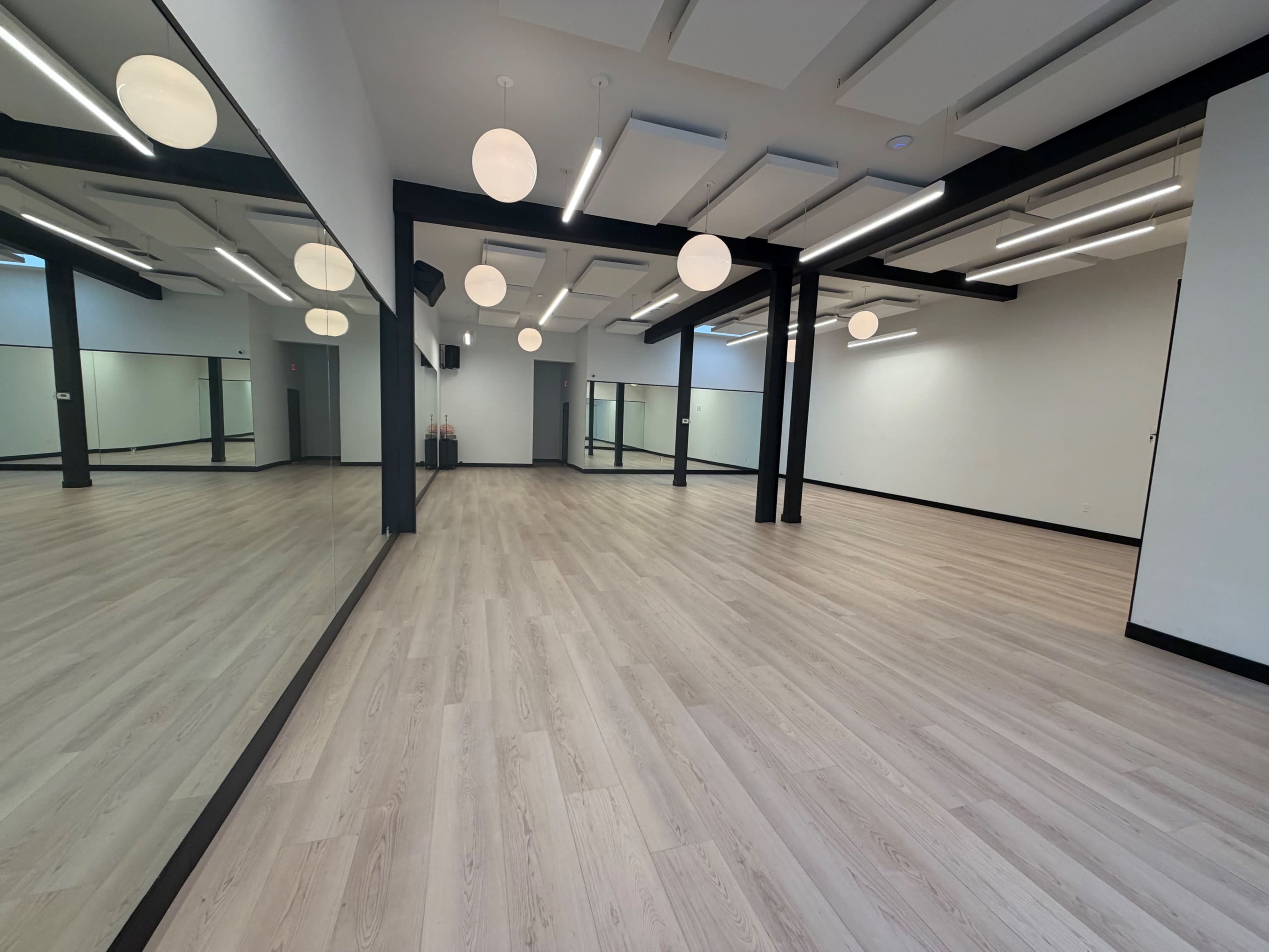 Beautiful Tulum style modern organic dance studio in the heart of Beverly Hills Image in Beverly Hills, Beverly Hills, CA