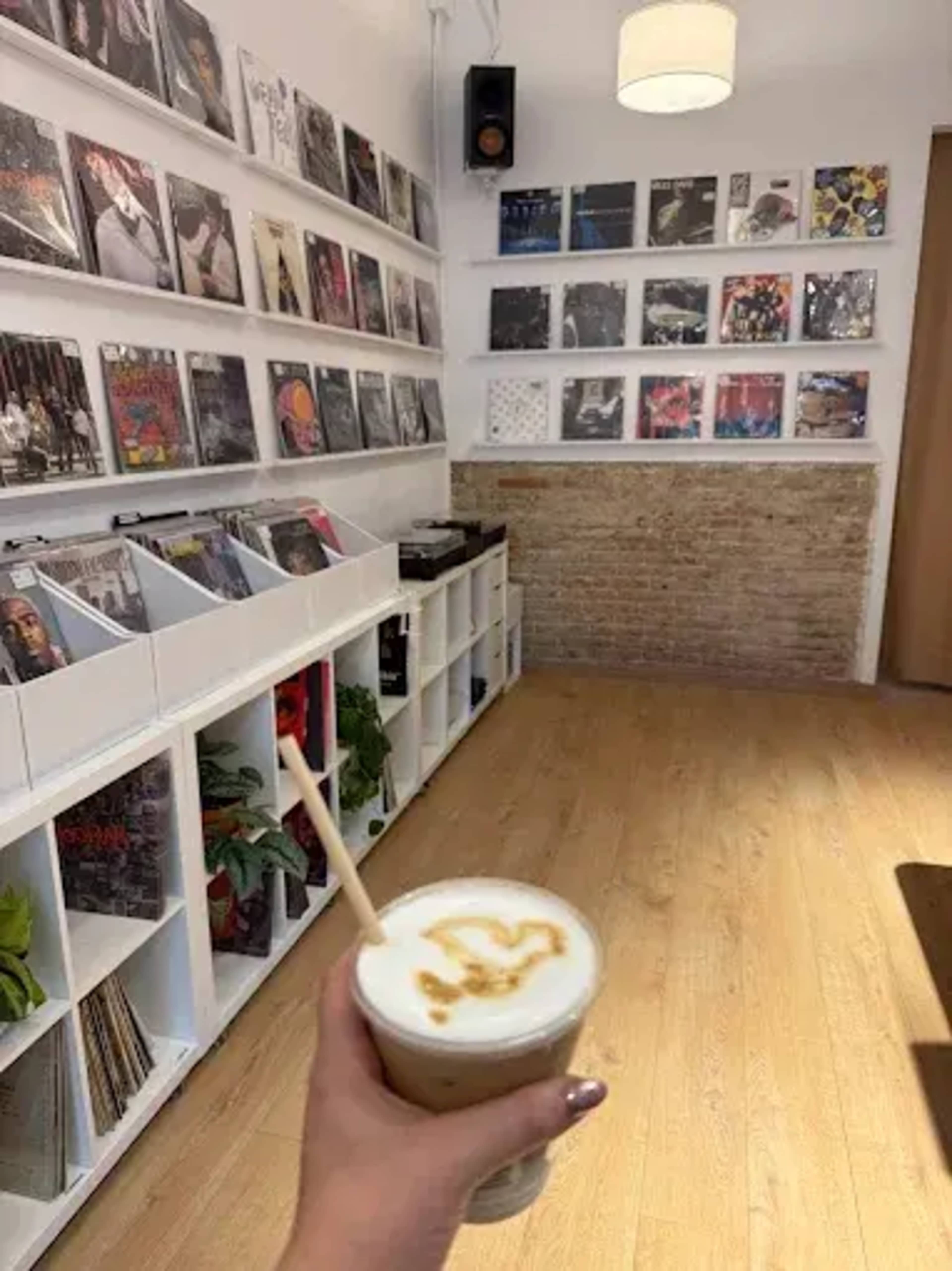 Cozy Private Event Space with Lights and High-ceiling Image in El Poble-sec, BARCELONA, B