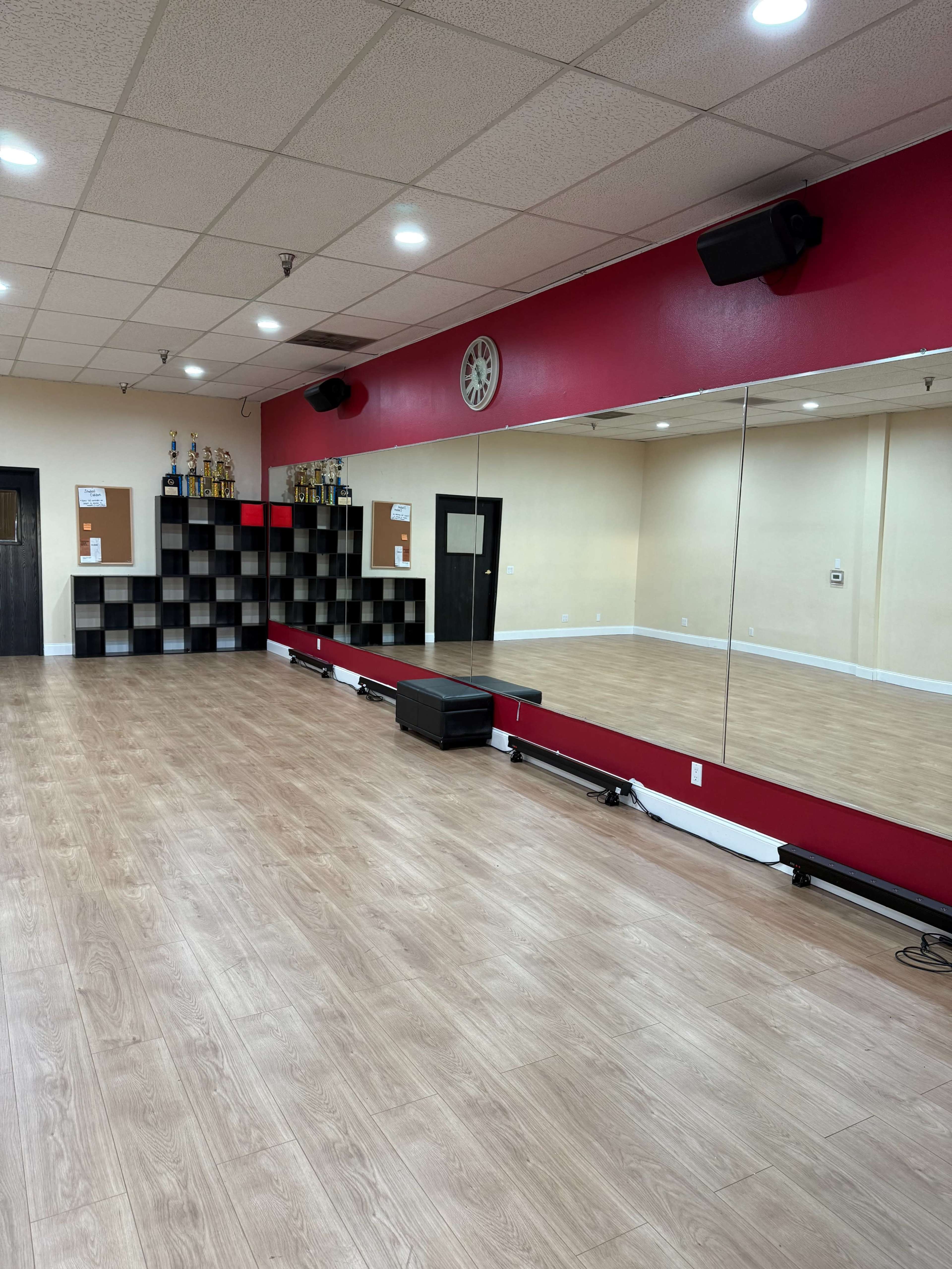 Studio for Rent – Ideal for Rehearsals & Creative Projects! Image in Buena Park, Buena Park, CA