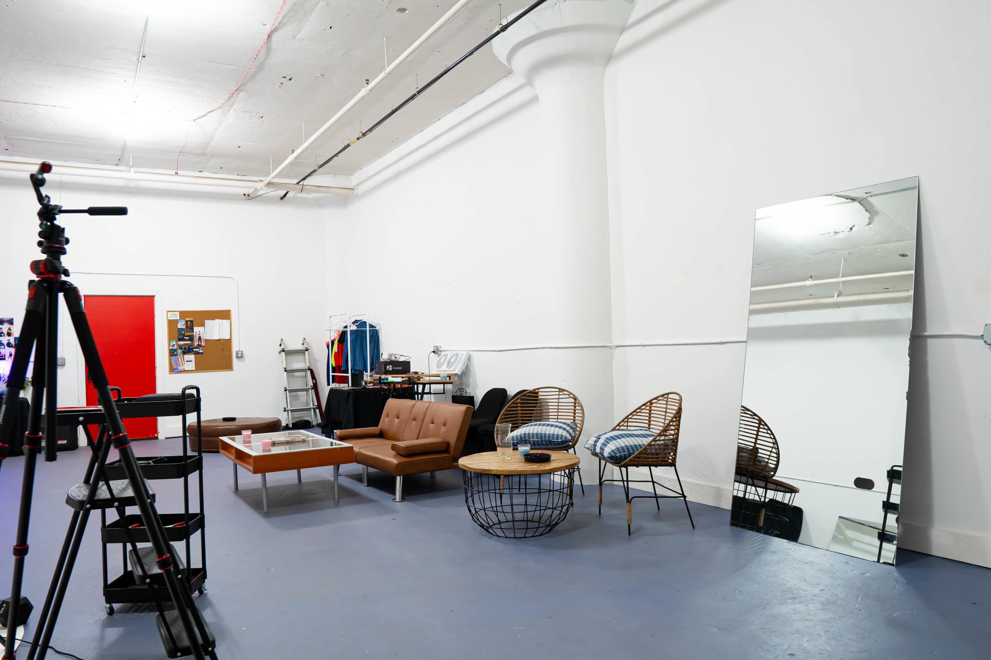 Spacious Creative Studio | Perfect for Lighting-Controlled Shoots | 700 Sq Ft Image in Russell Industrial, Detroit, MI