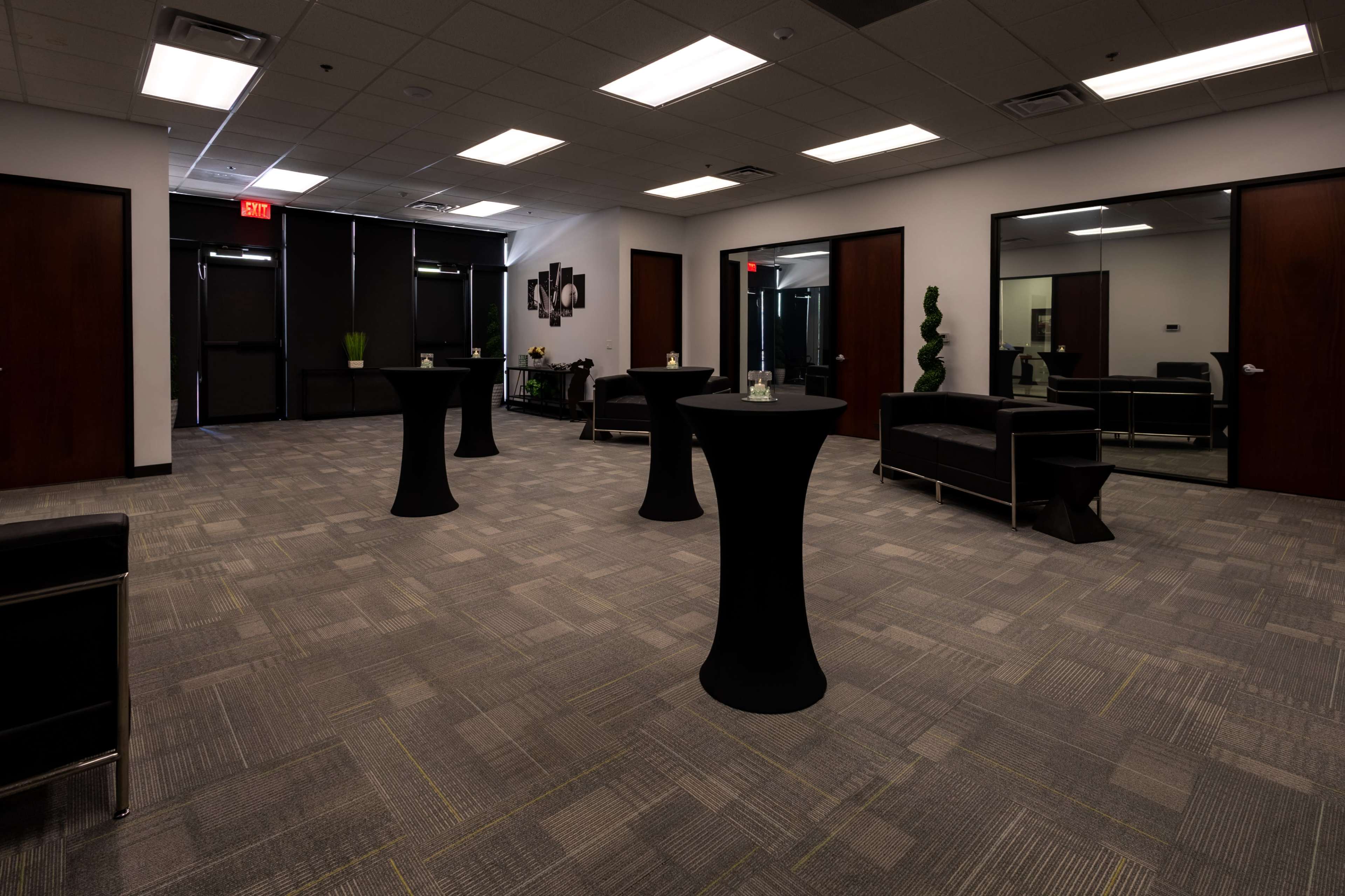 We are conveniently located of hwy 202 San Tan Freeway Image in Chandler, Chandler, AZ