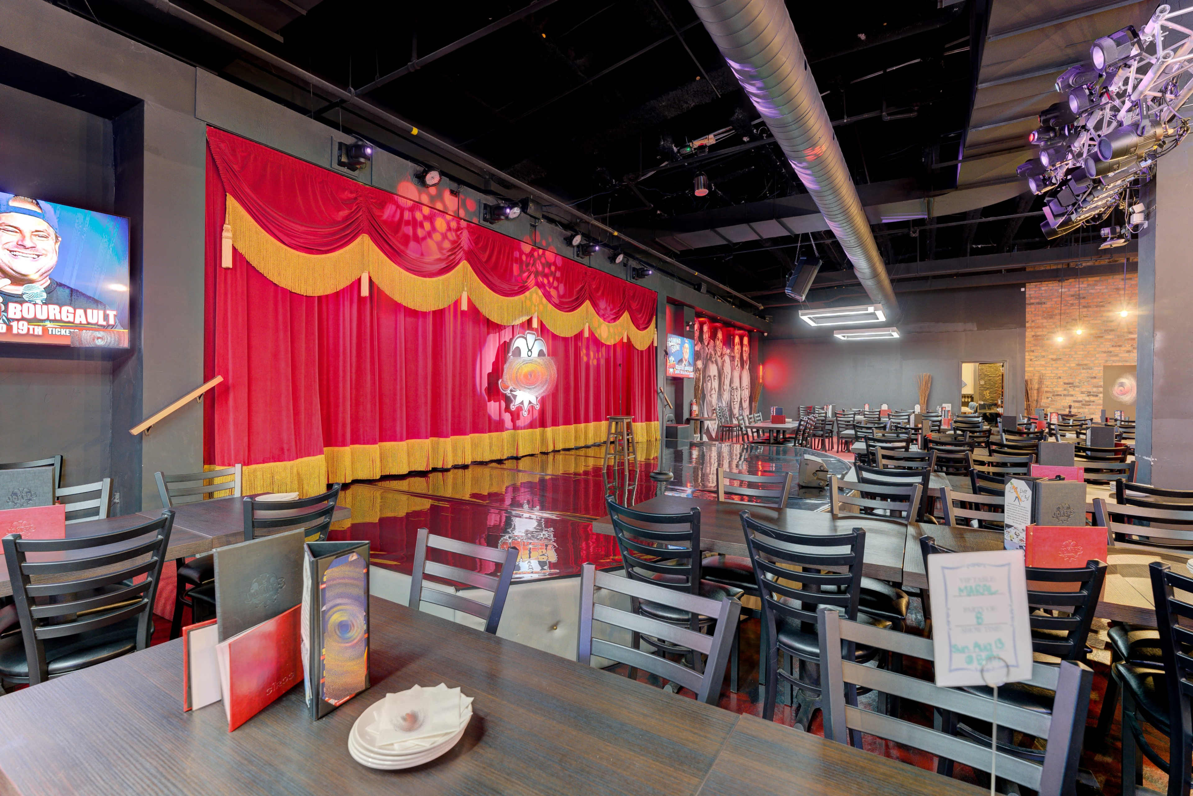 Large Party Venue with Dancefloor and Stage Image in Richmond Hill, richmond hill, ON