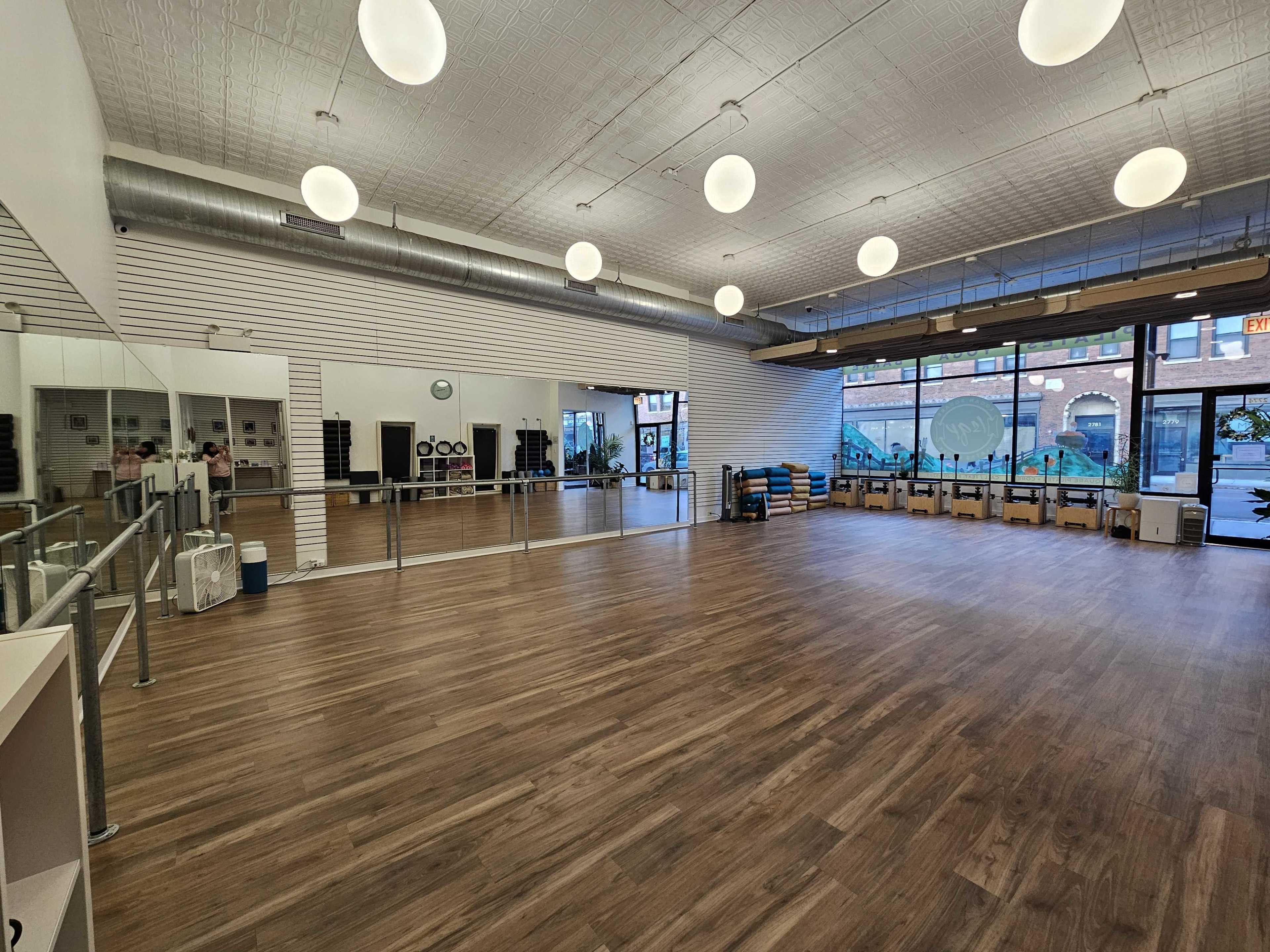 Spacious, Airy Studio for Dance, Fitness, Events | Logan Square Image in Logan Square, Chicago, IL