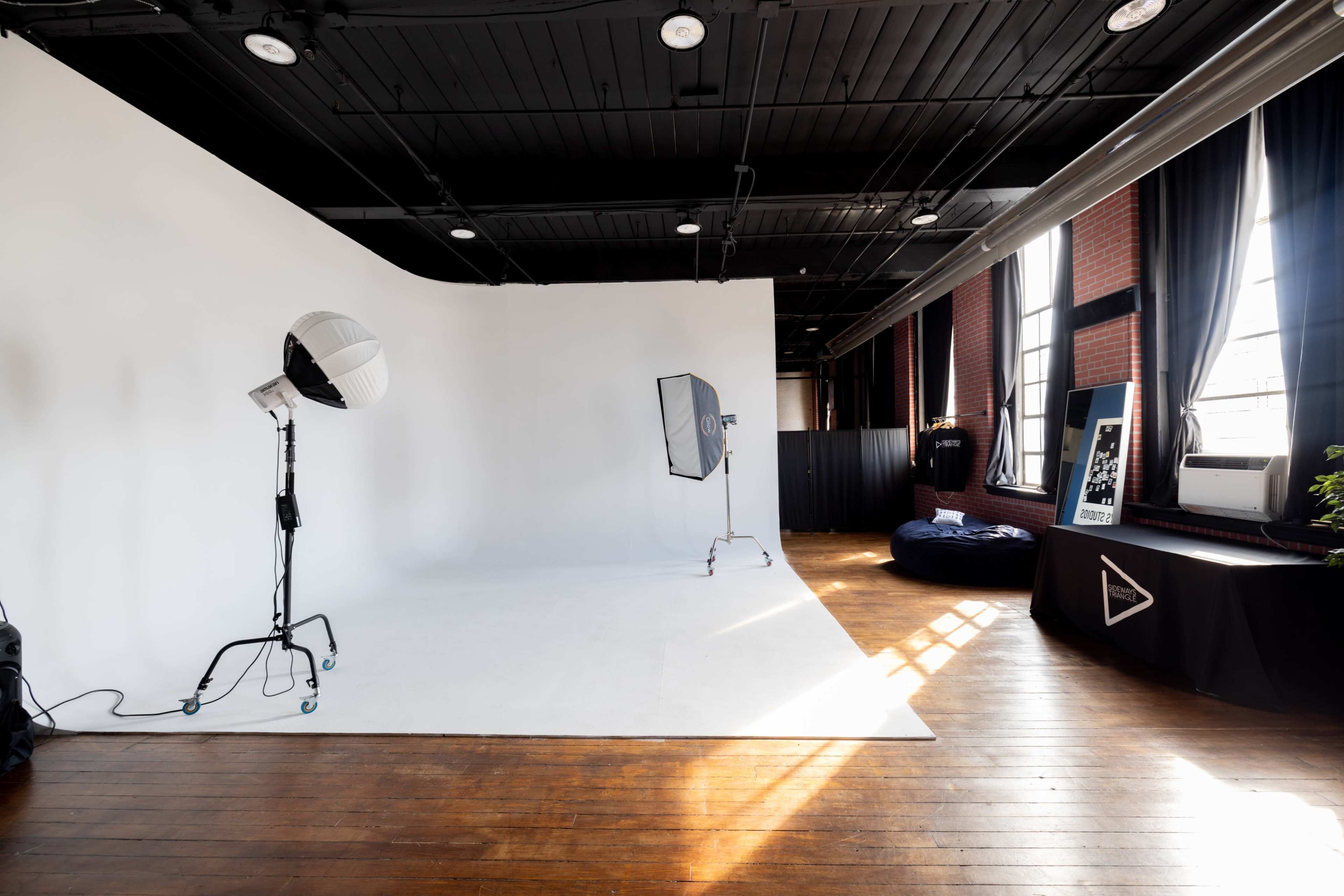 Photo/Video Creative Studio Image in Passaic, Passaic, NJ
