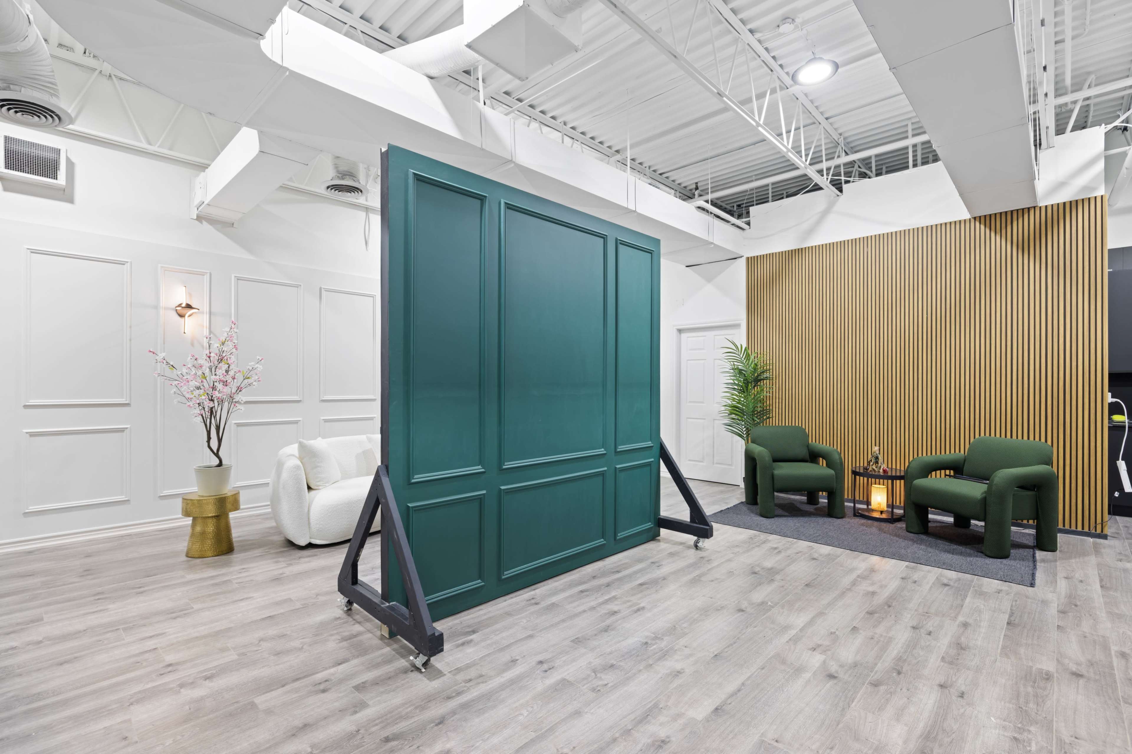 Spacious Industrial Photo & Video Studio Image in Concord, Maple, ON