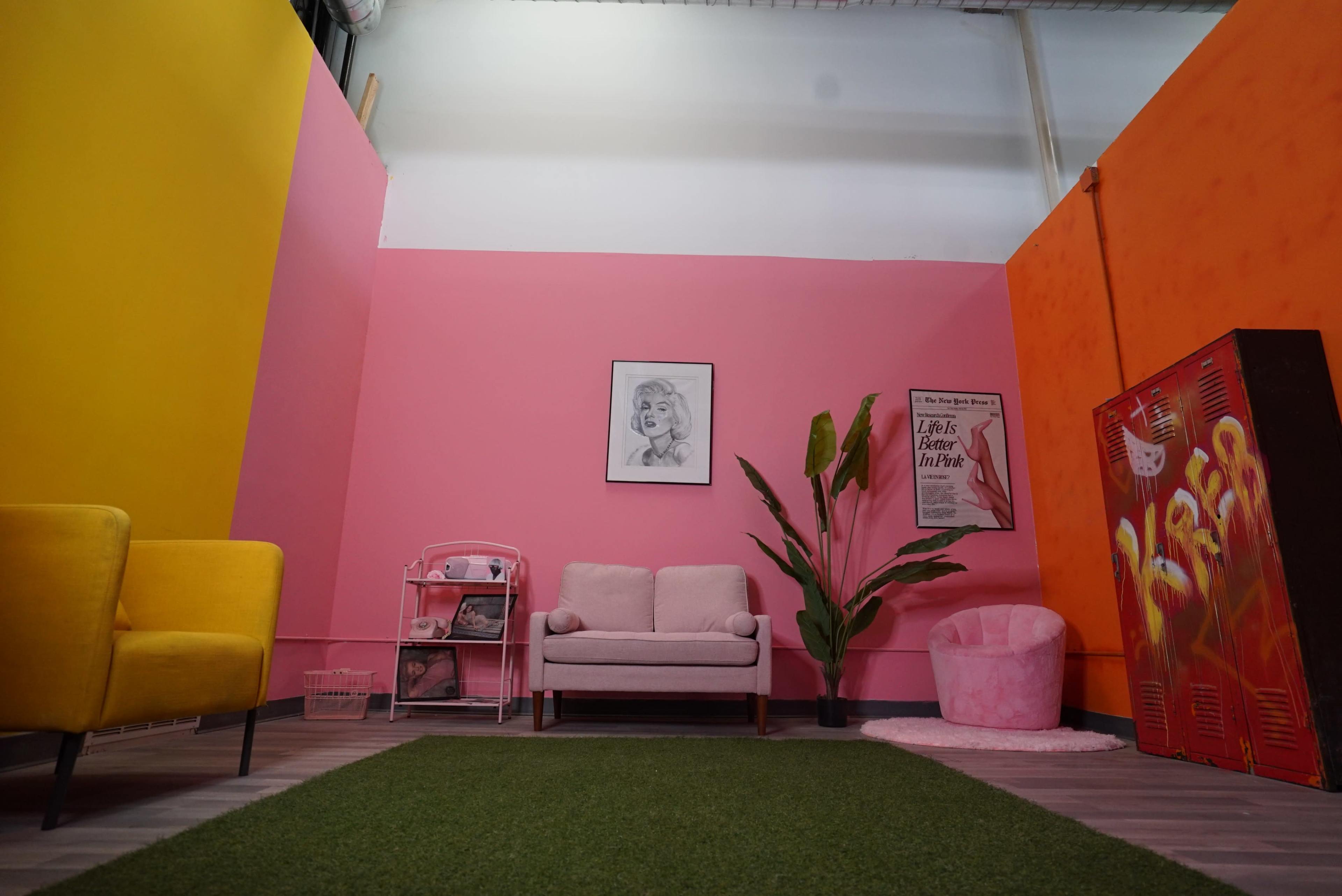 Multi-Set Color Studio for Photography, Branding and Social Content Image in Downtown West, Saint Louis, MO