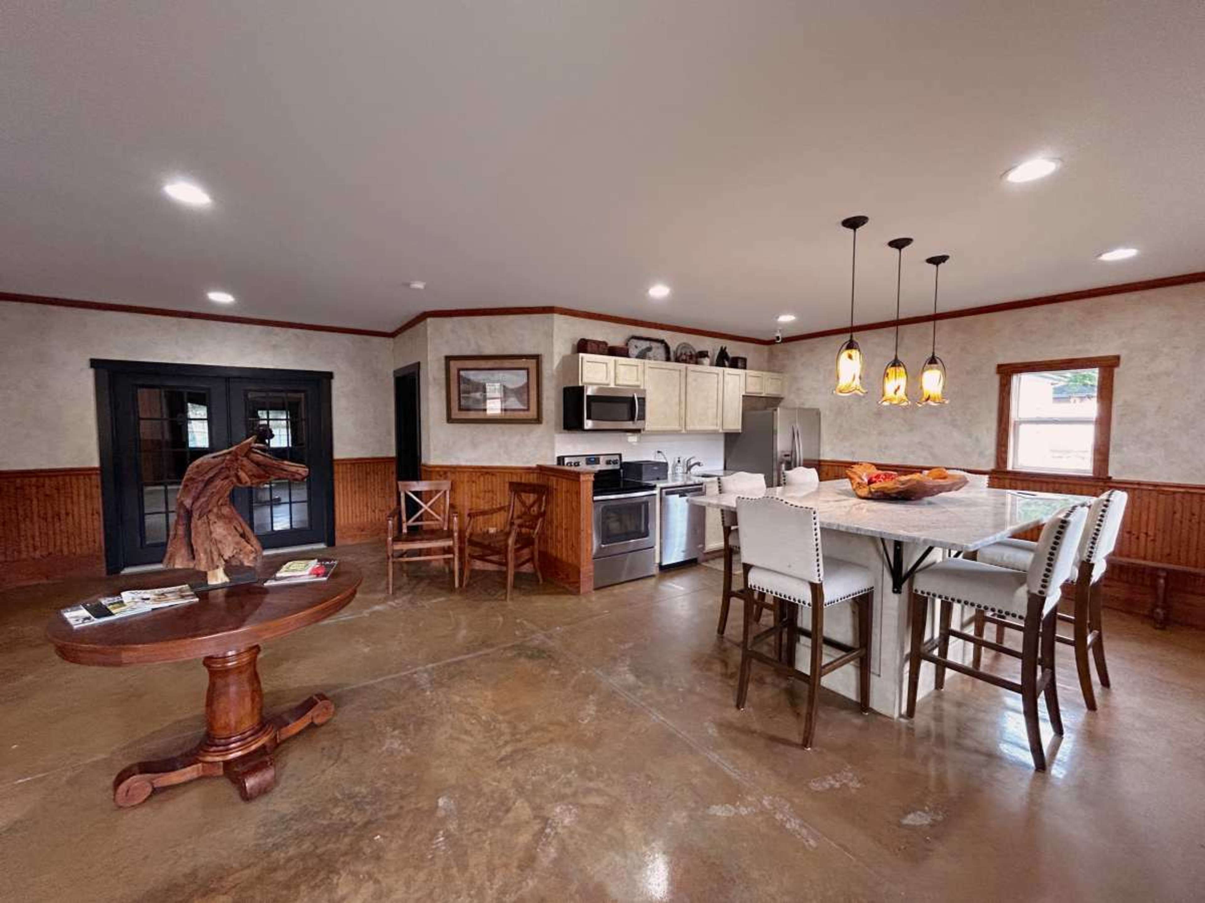 Elegant Equestrian Property Barn With Cottage Farmhouse Homes and Pond On Site Image in , Waxhaw, NC