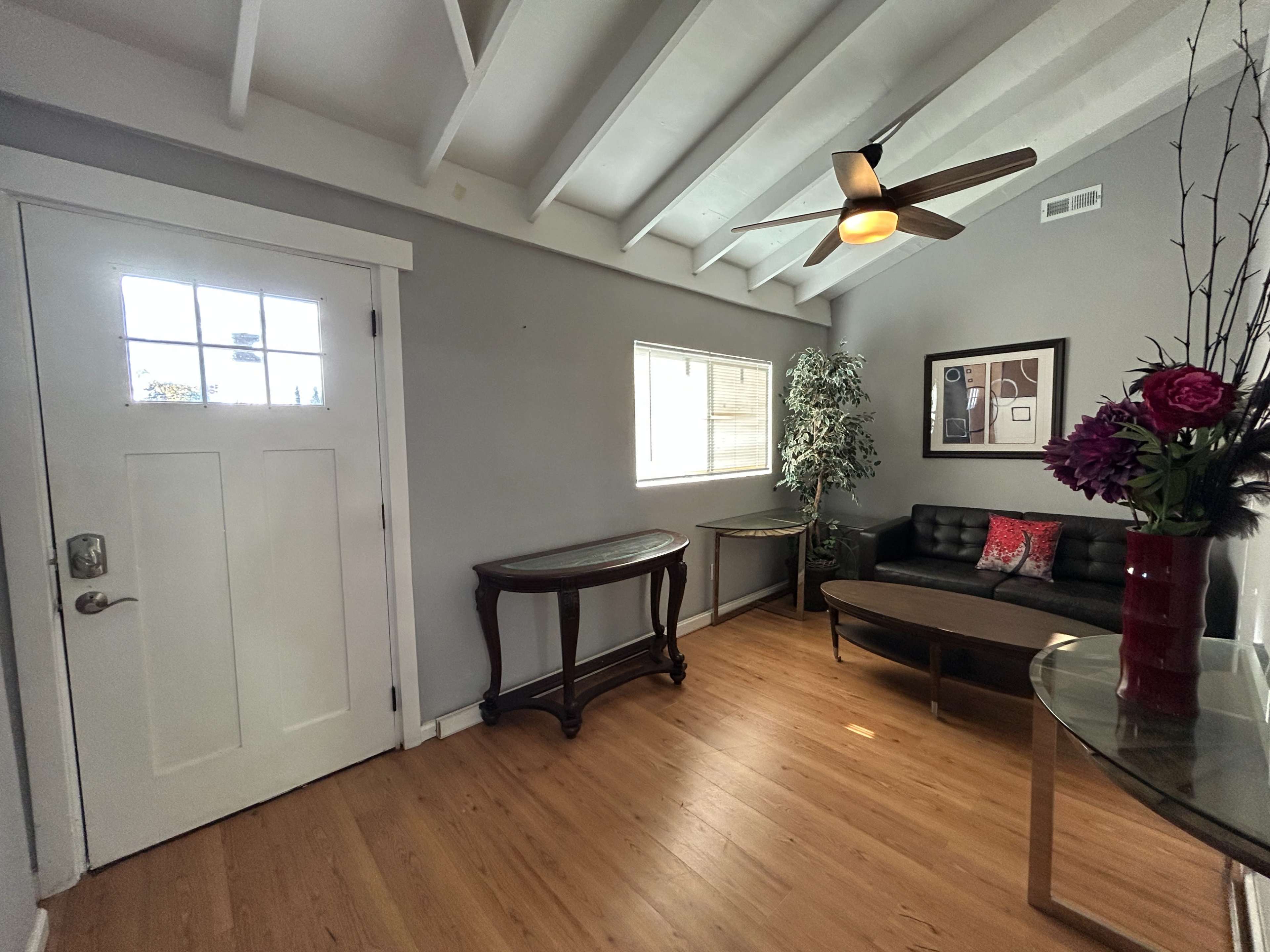 Renovated Historical Farmhouse Image in Concord, Concord, CA