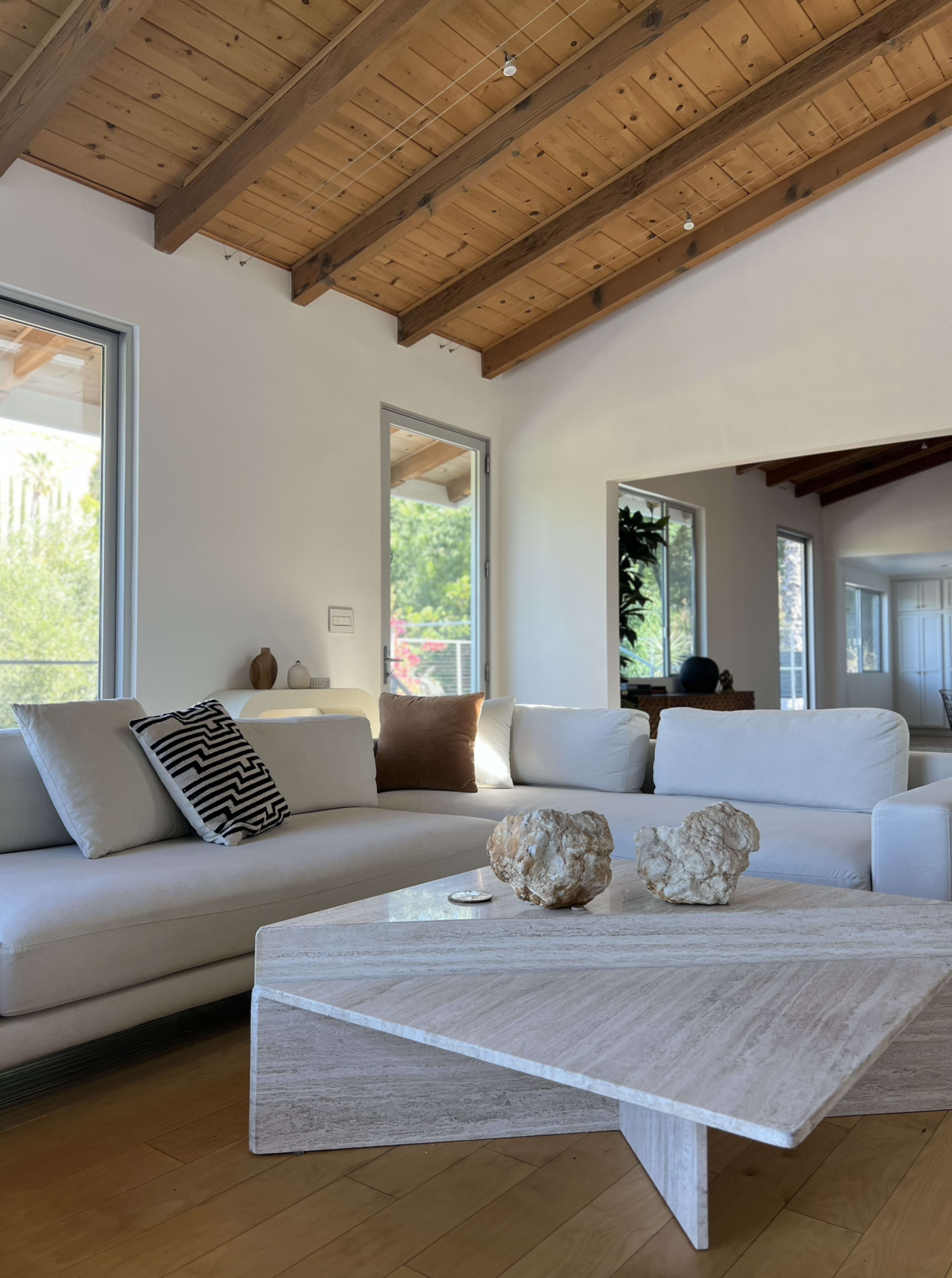 Mid-century modern house and views with gym Image in Woodland Hills, woodland hills, CA