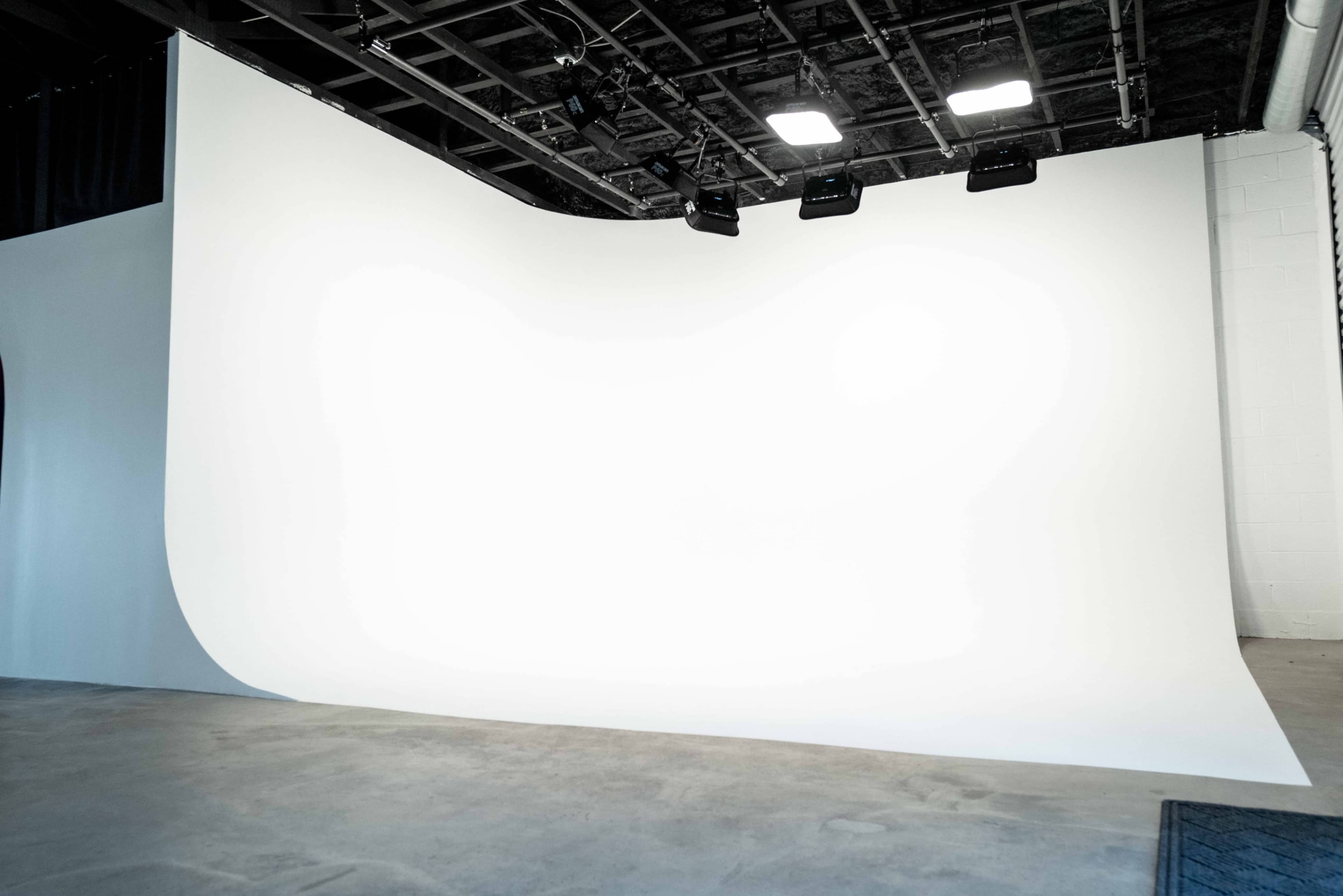 Aura Haus Studio | Natural + Full RGB Studio Lighting Warehouse Image in Katie Hill Neighborhood, Nashville, TN