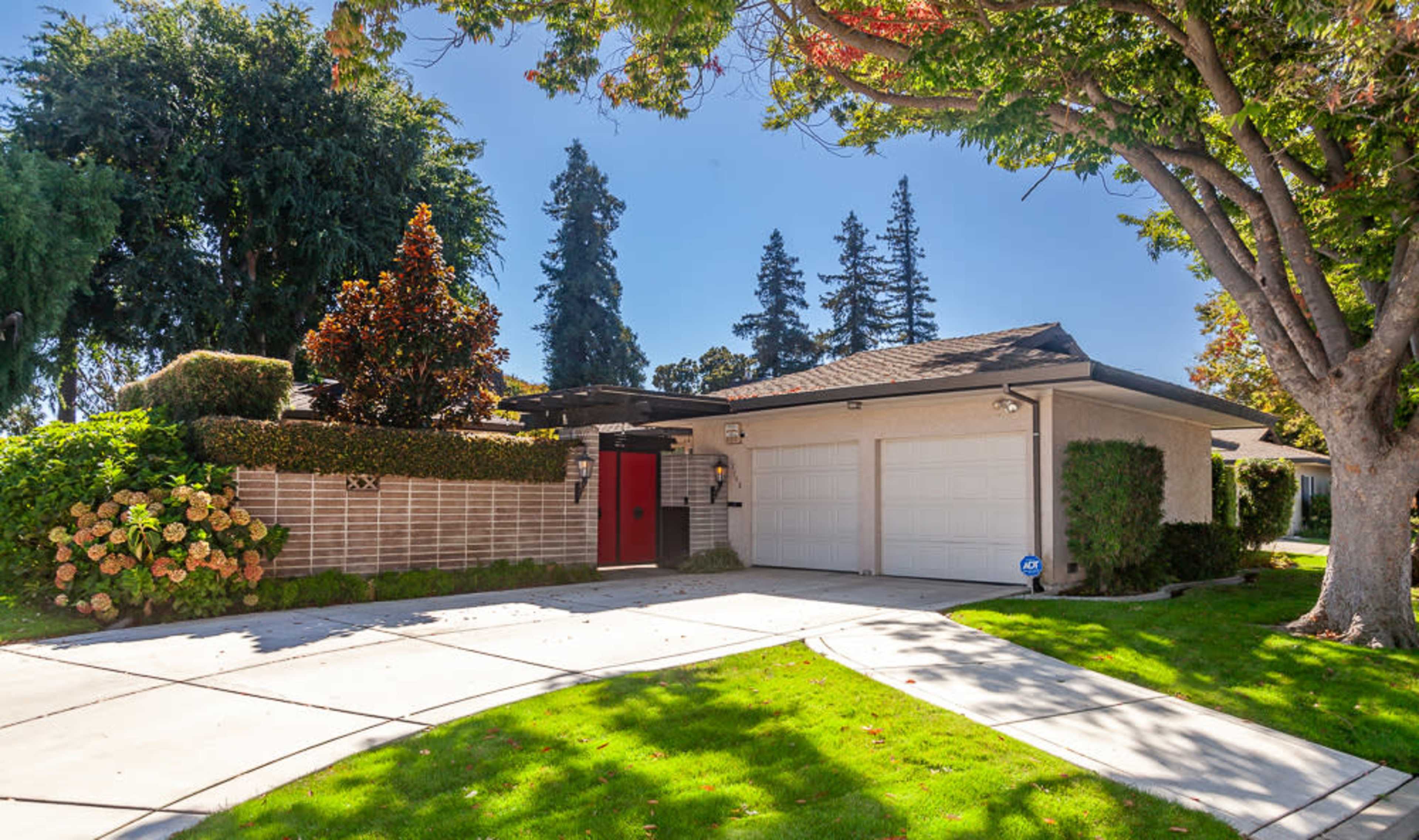 Newly Renovated, Private Modern 3 bedroom 2 bath Near the Marina Image in Lincoln Village West, Stockton, CA