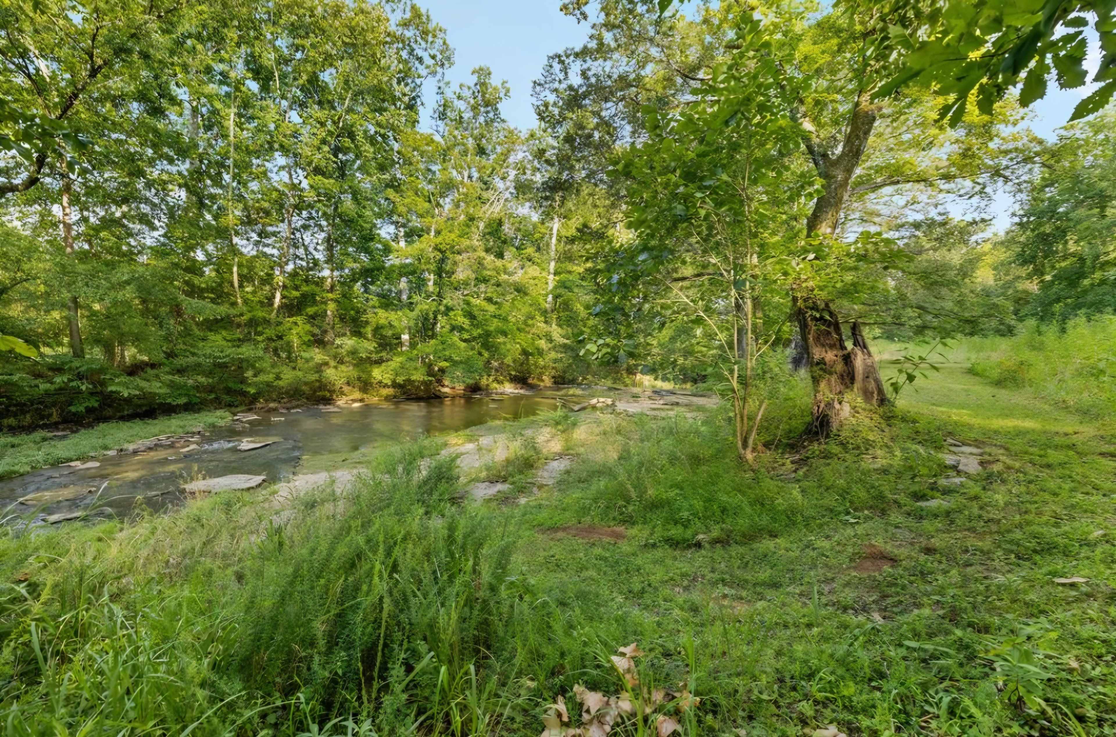 Creekside Land Rental for Film, Photography & Small Events Image in Hermitage, Hermitage, TN