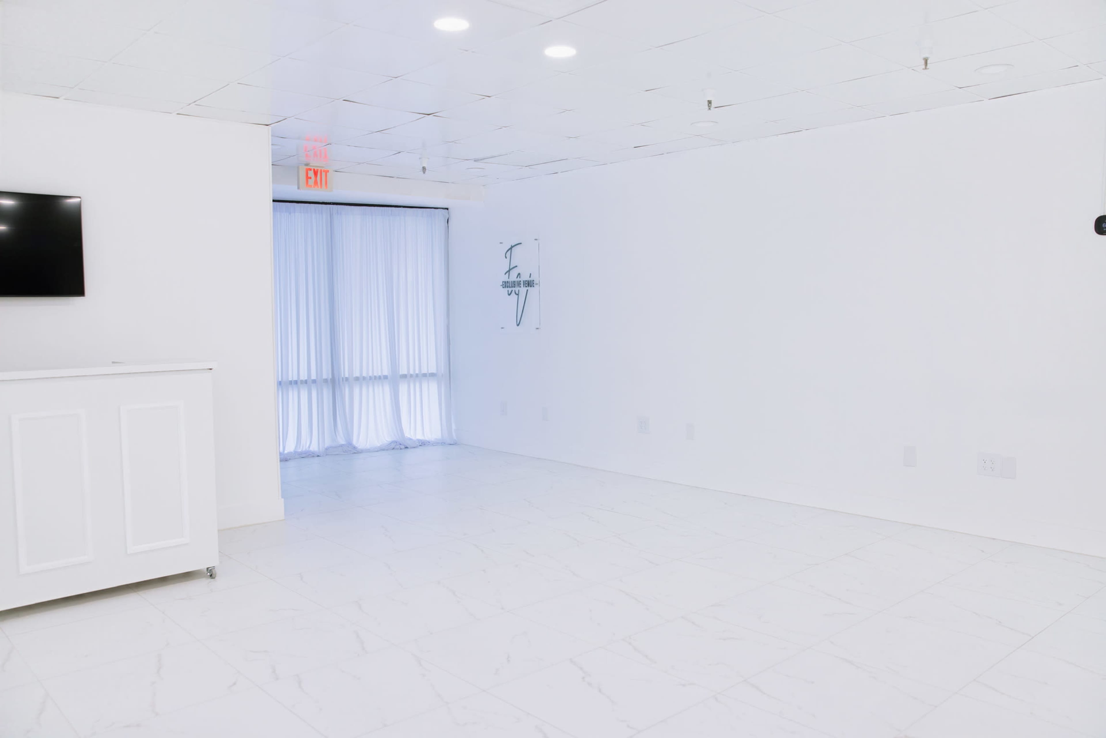 Open Space Blank Canvas Concept Venue Image in Azalea Park, Orlando, FL