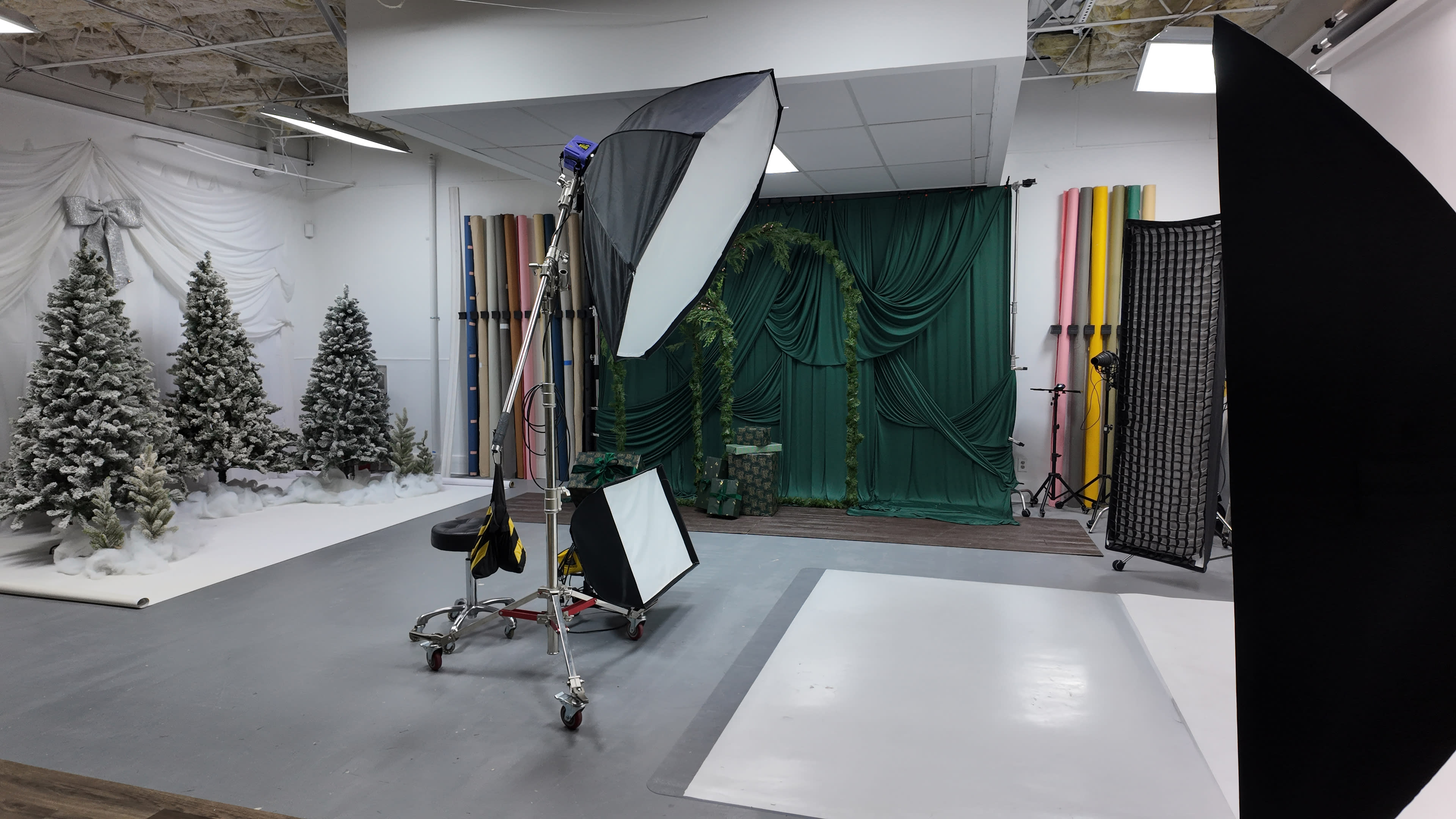 Christmas Set Studio Image in Mid West, Houston, TX