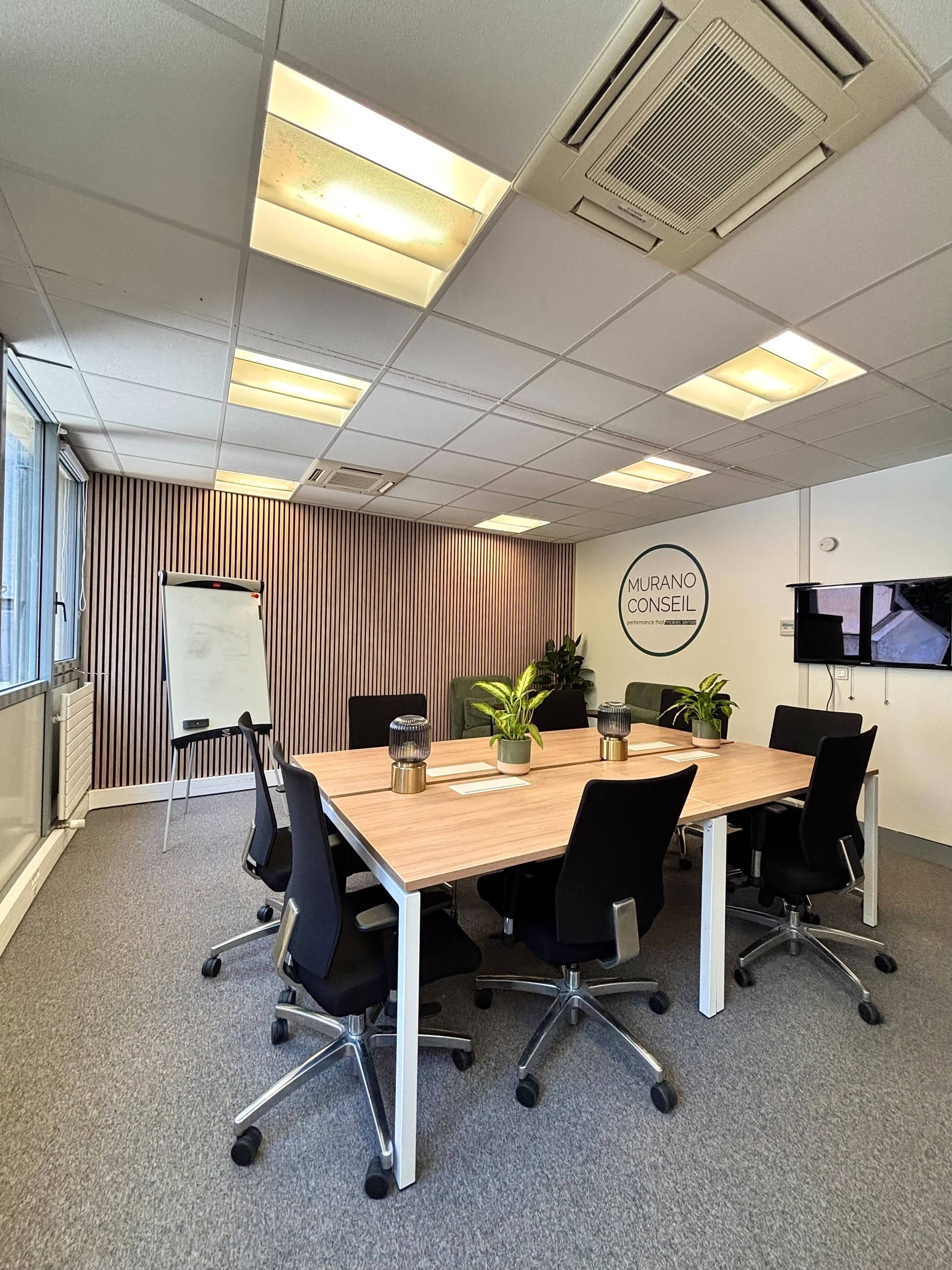 Modern Workspace Image in , Levallois