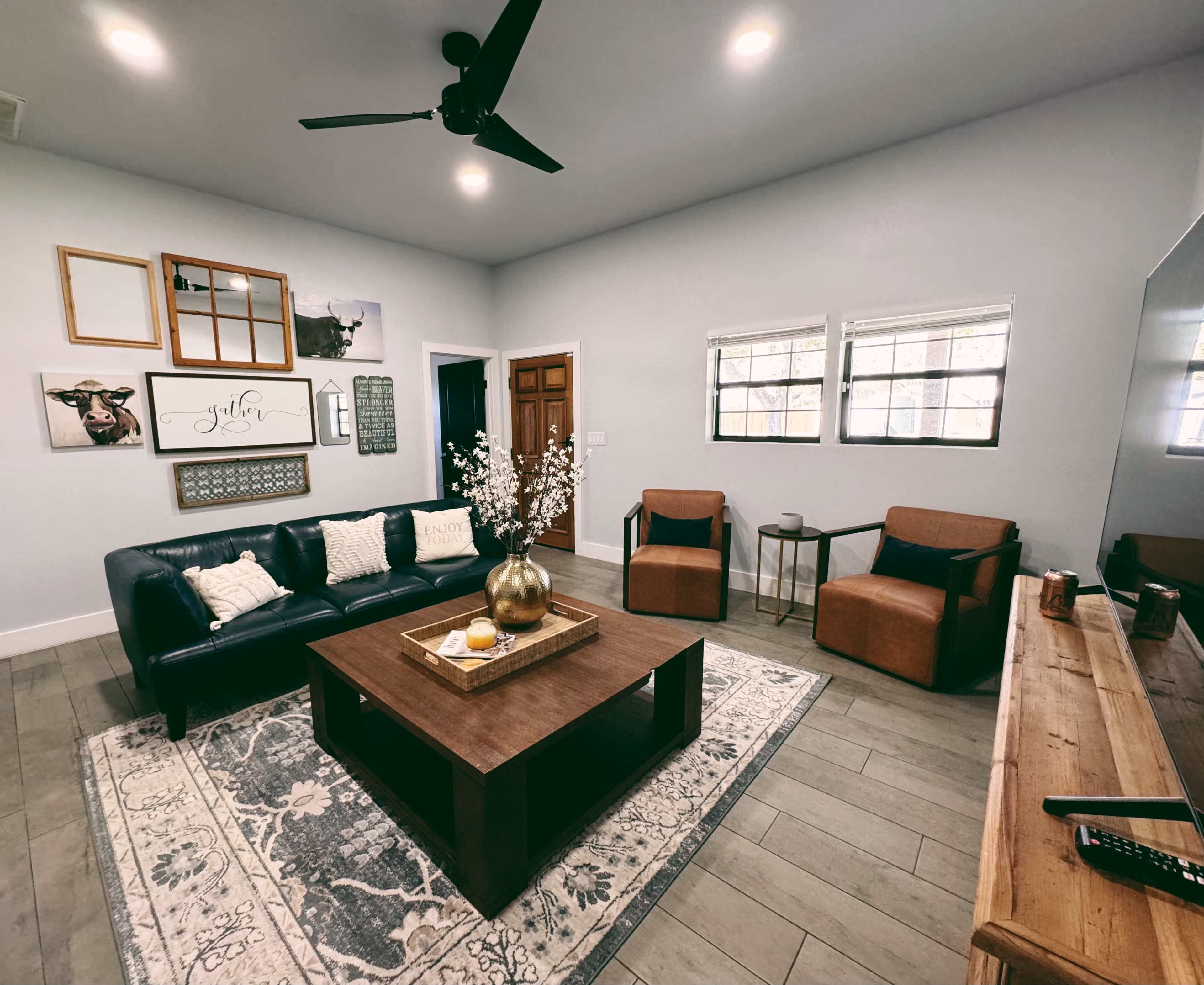 Fancy Rustic Party Barndo Image in , Leander, TX