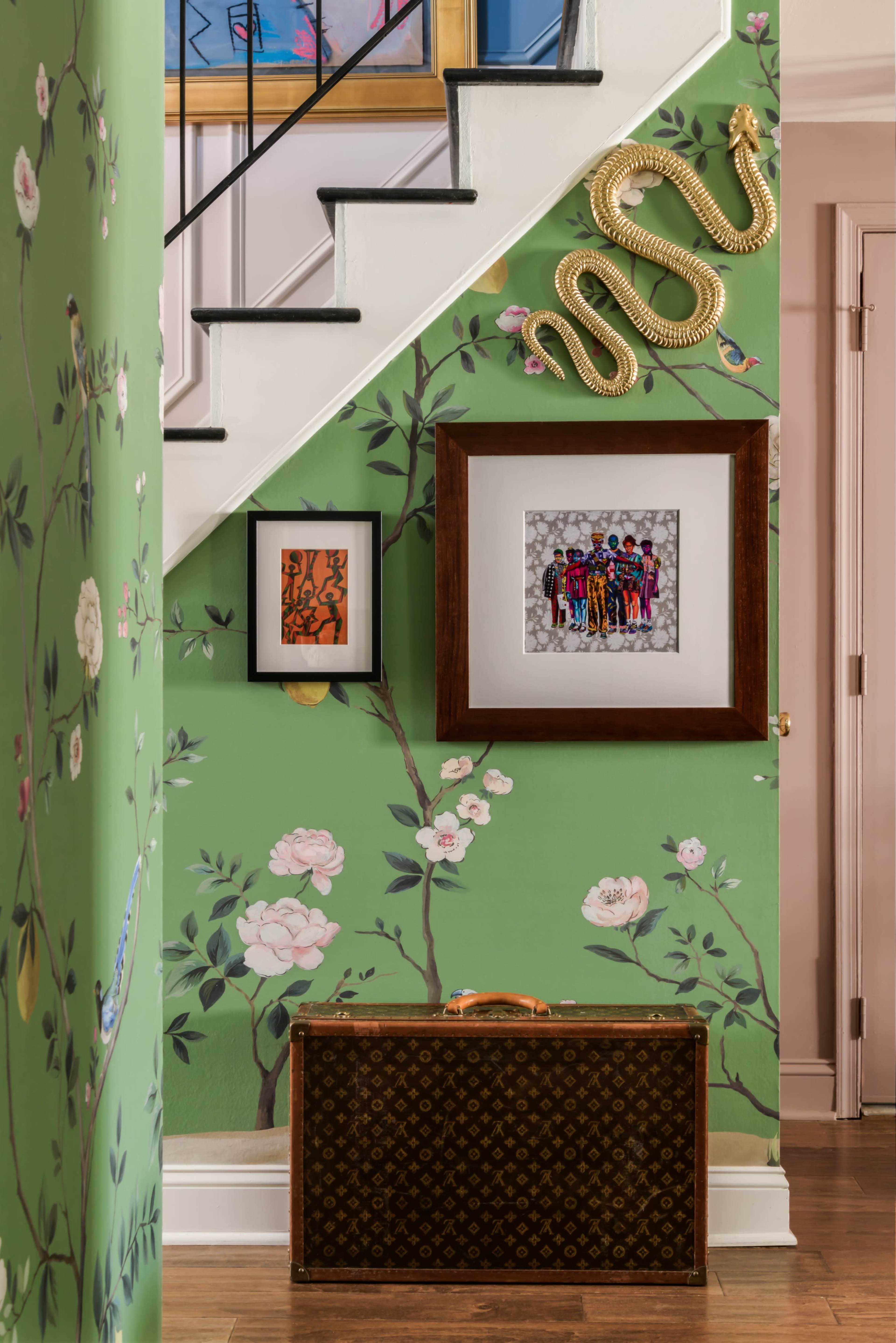 Artfully Designed Content Creation House in a Quiet Neighborhood Image in East Windsor, East Windsor, NJ