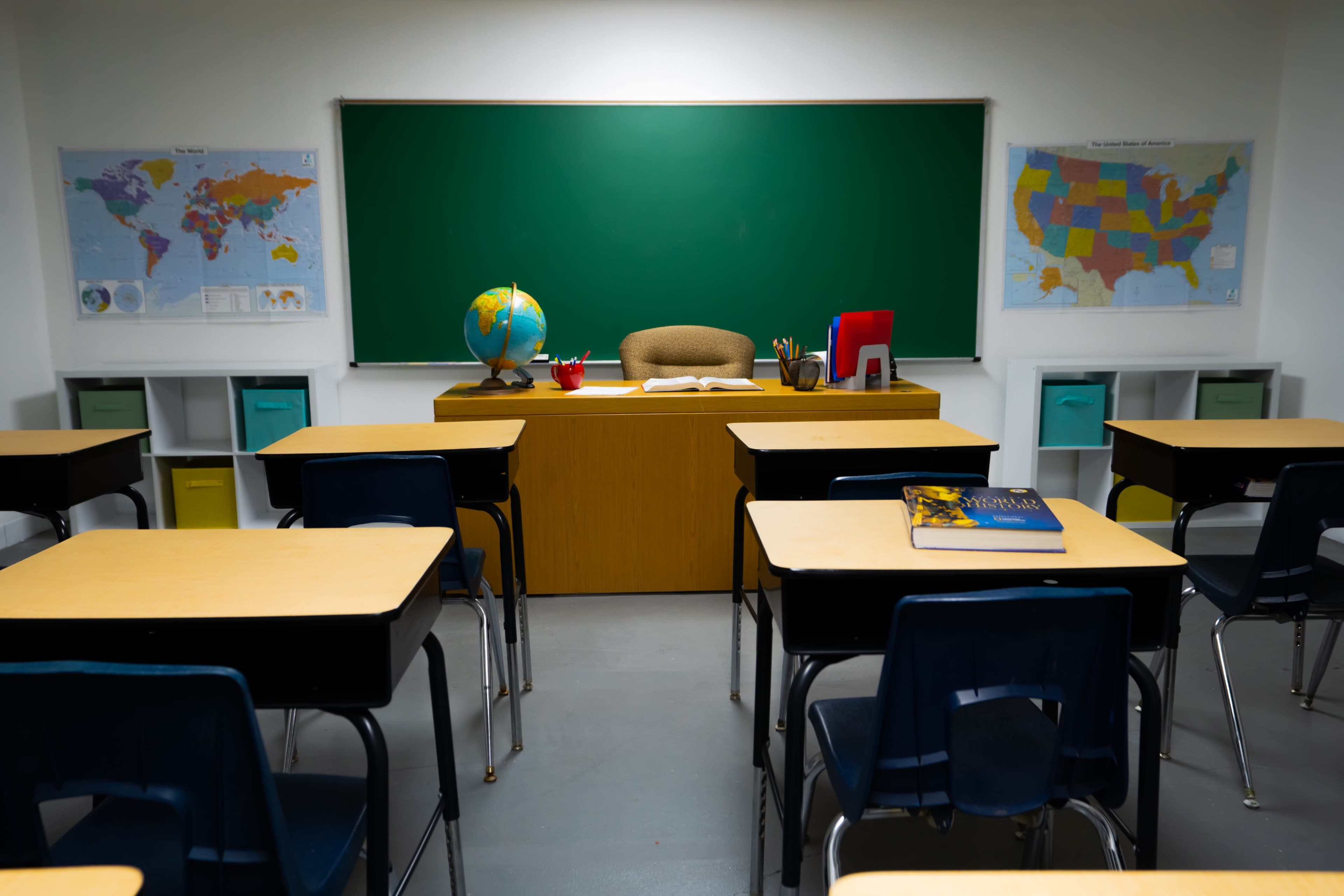 Multi Set Production Studio w/ Infinity White/RGB Cyc Wall, Classroom Set & Money Vault Set Image in Blue Bell Heights, Mesquite, TX