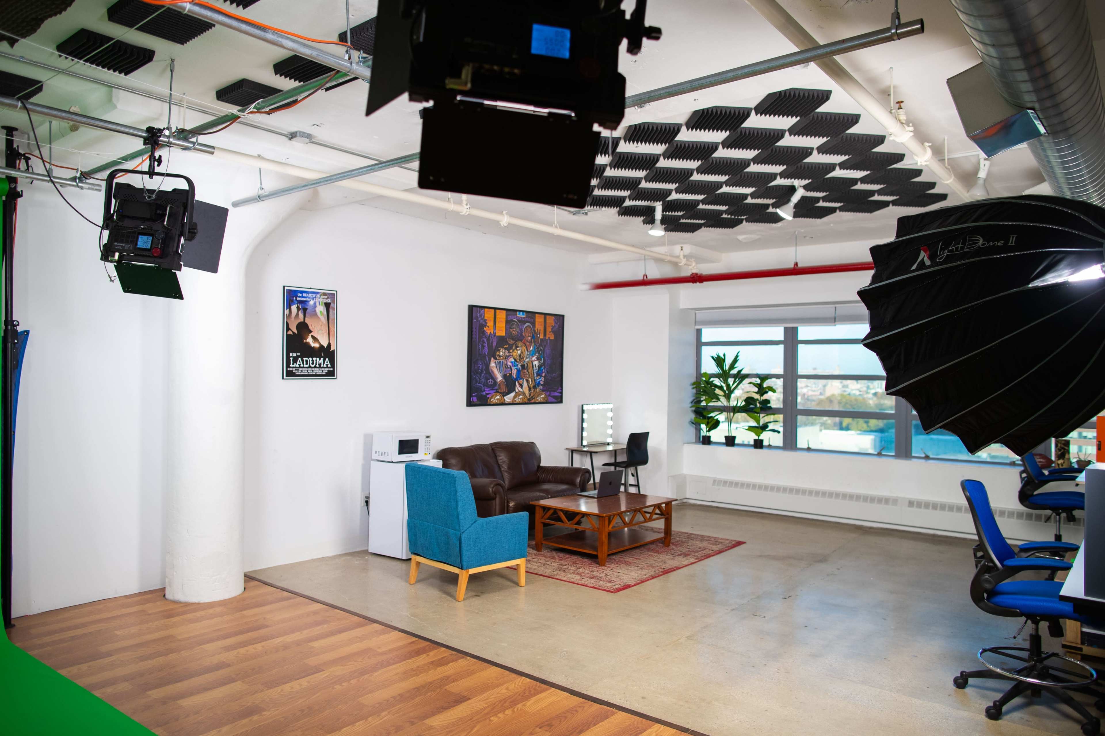 PRODUCTION STUDIO - Fully Equipped for PHOTO | VIDEO | PODCAST | INTERVIEW Image in Brooklyn Navy Yard, Brooklyn, NY