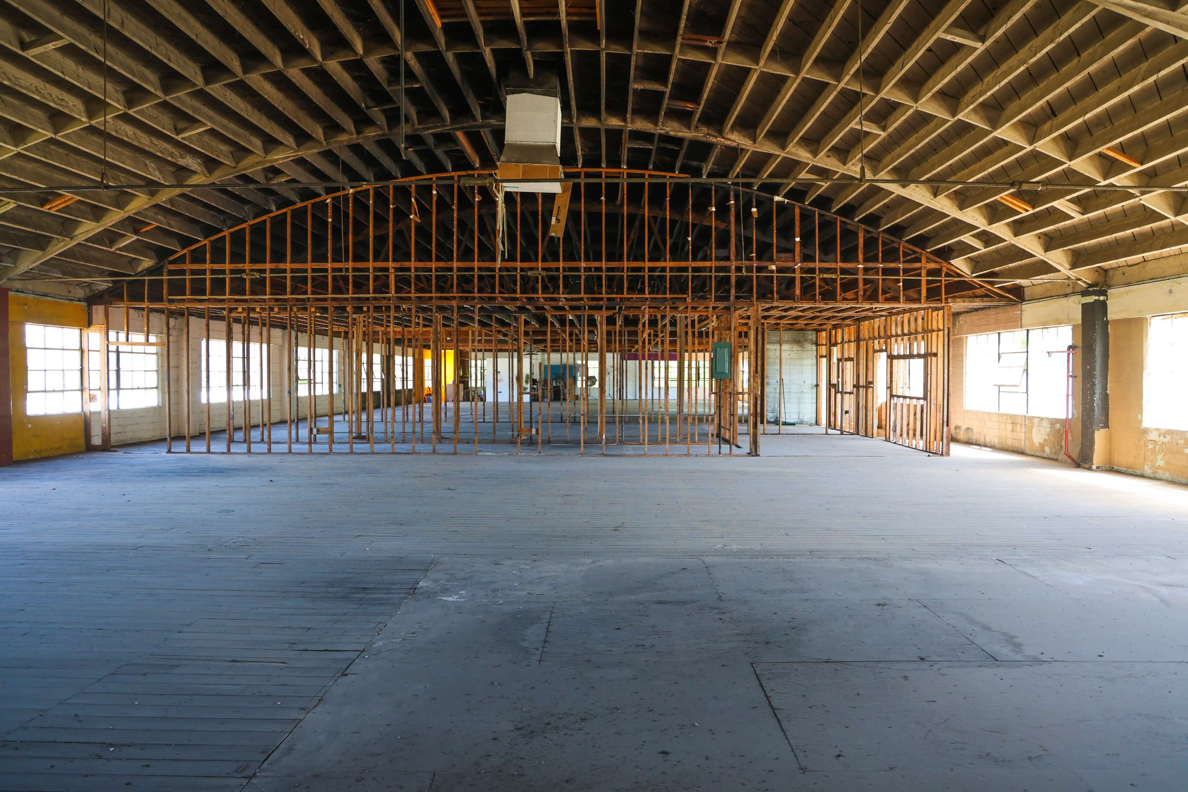 Beautiful Raw Industrial Warehouse on the Grid Image in Mansion Flats, Sacramento, CA