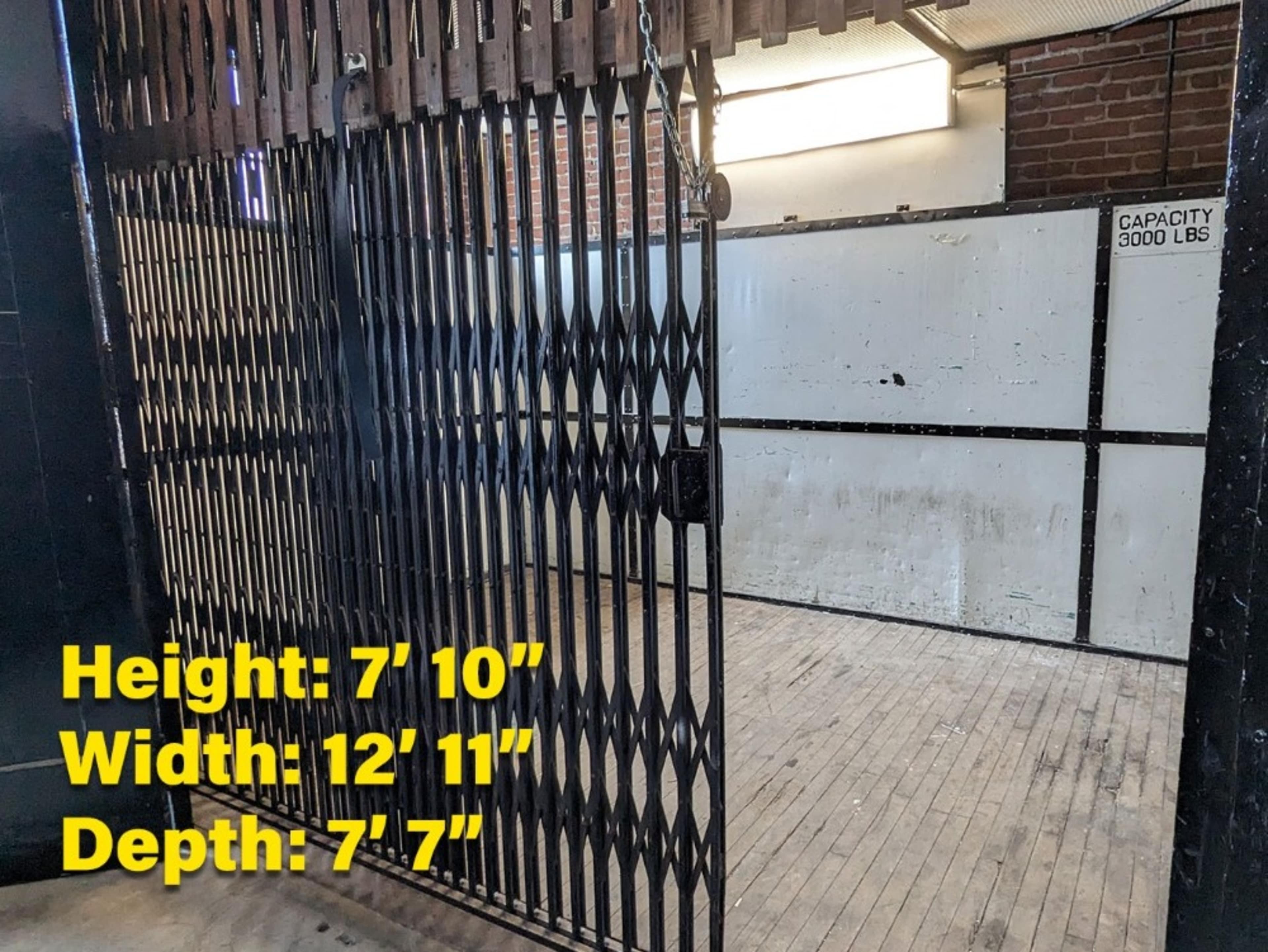 Freight Elevator (Weekday)