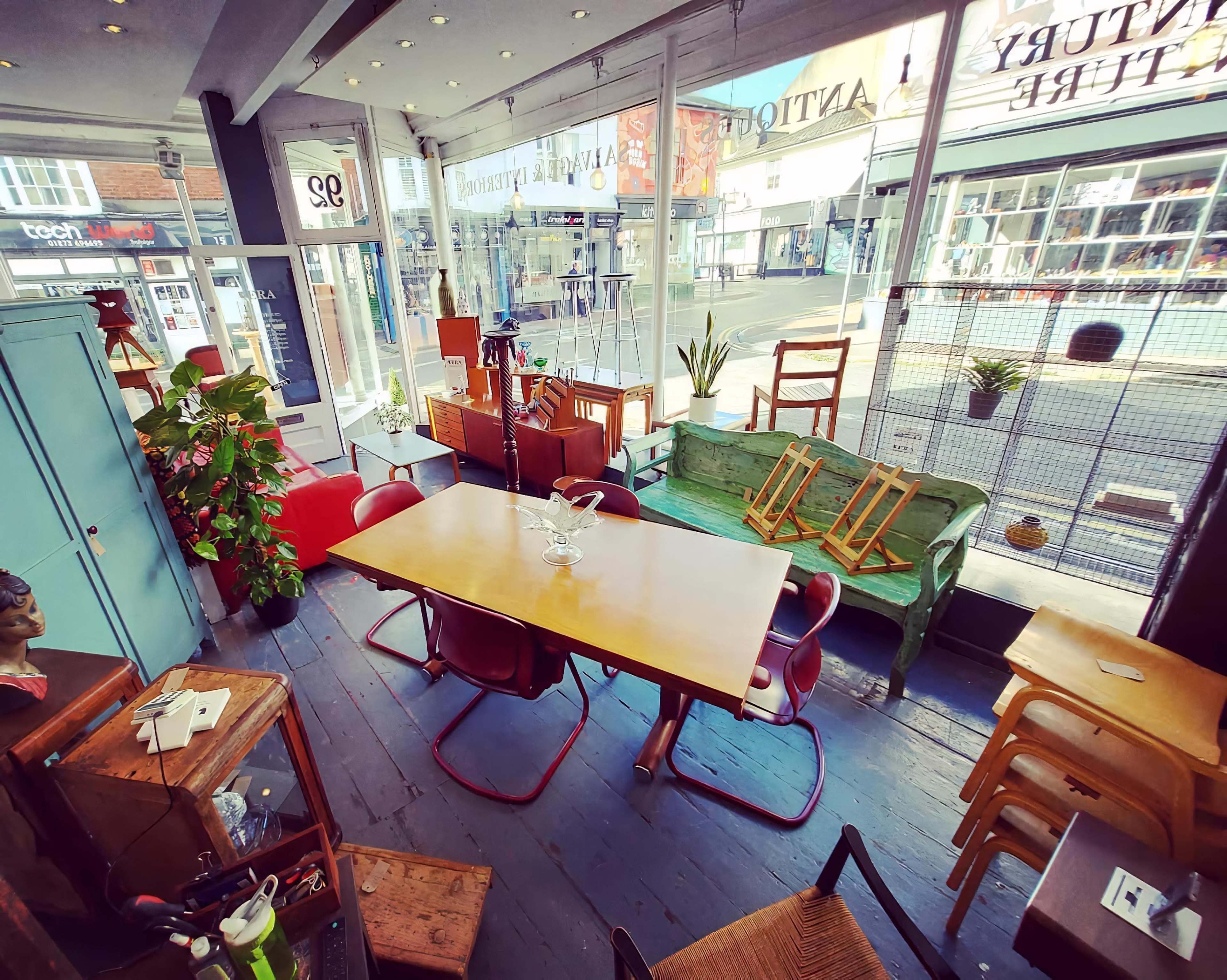 Eclectic Bohemian Brighton Antiques and Interiors Shop Image in Brighton, Brighton, ENG