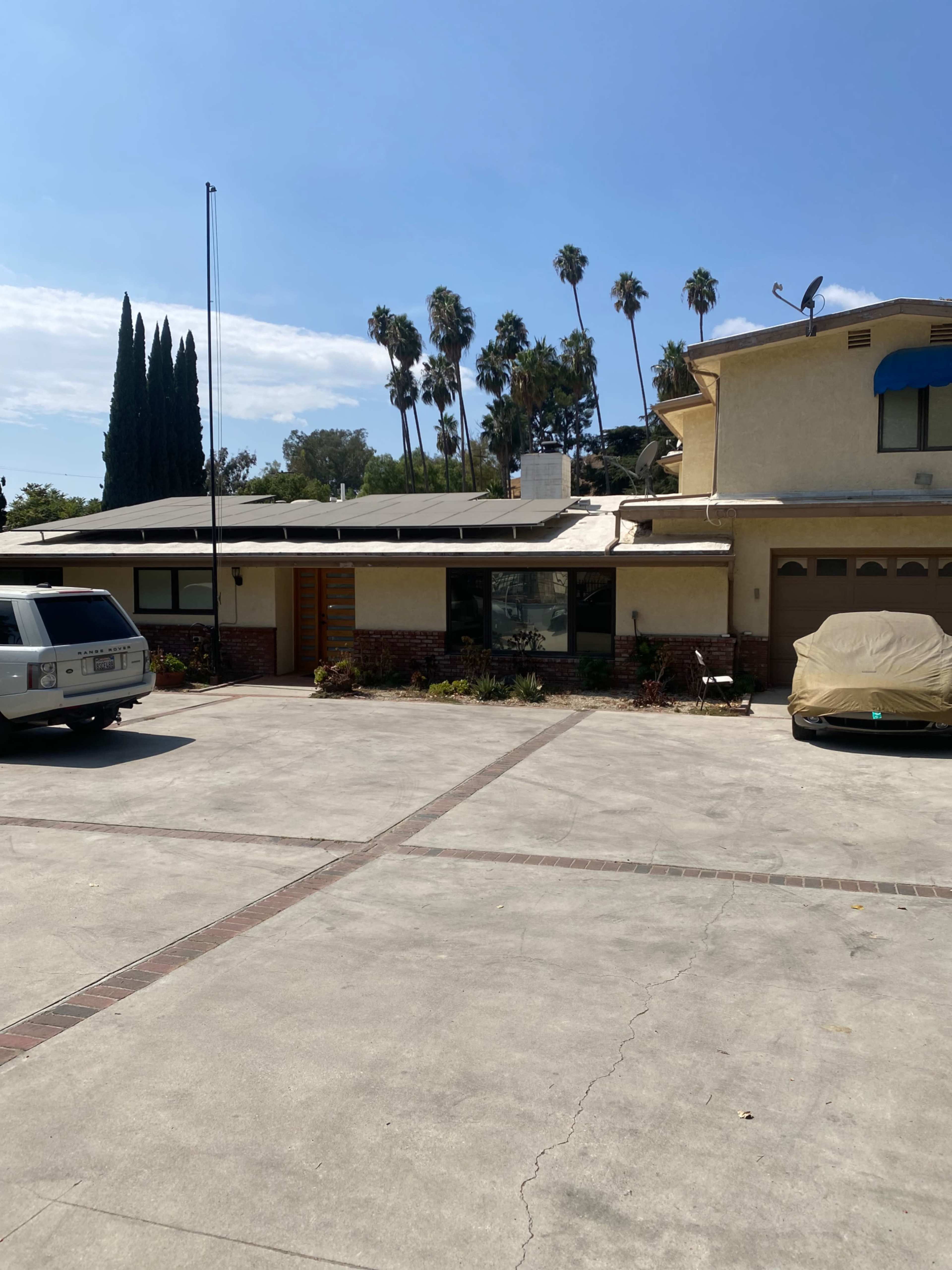 Modern Horse Ranch with access to horses Image in Shadow Hills, Sunland, CA