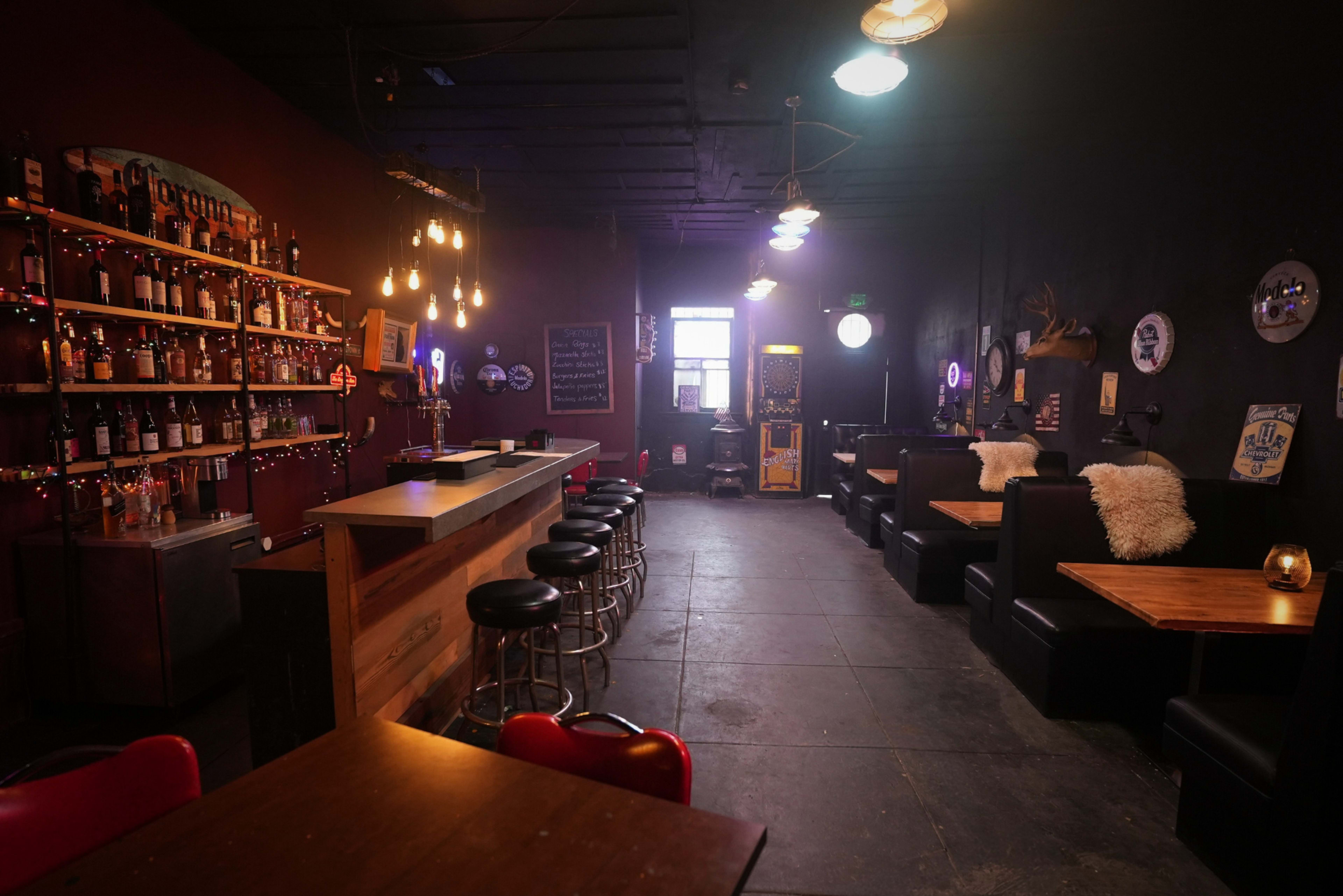 Dive Bar with booths and Liquor Wall Image in Central LA, Los Angeles, CA