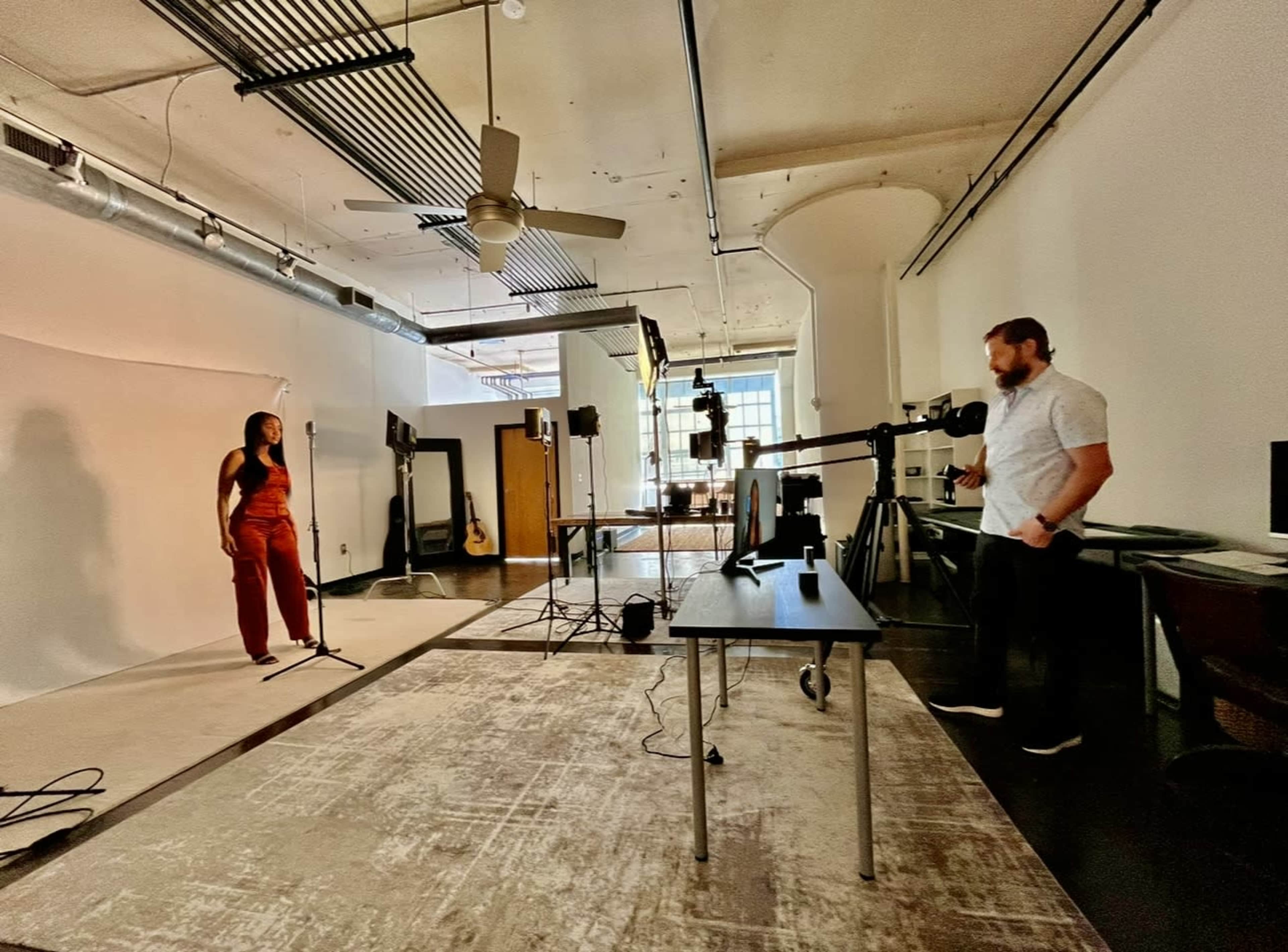2,000 sq ft Loft studio space with 13ft ceilings and beautiful view of Ponce City Market Beltline Image in Poncey-Highland, Atlanta, GA
