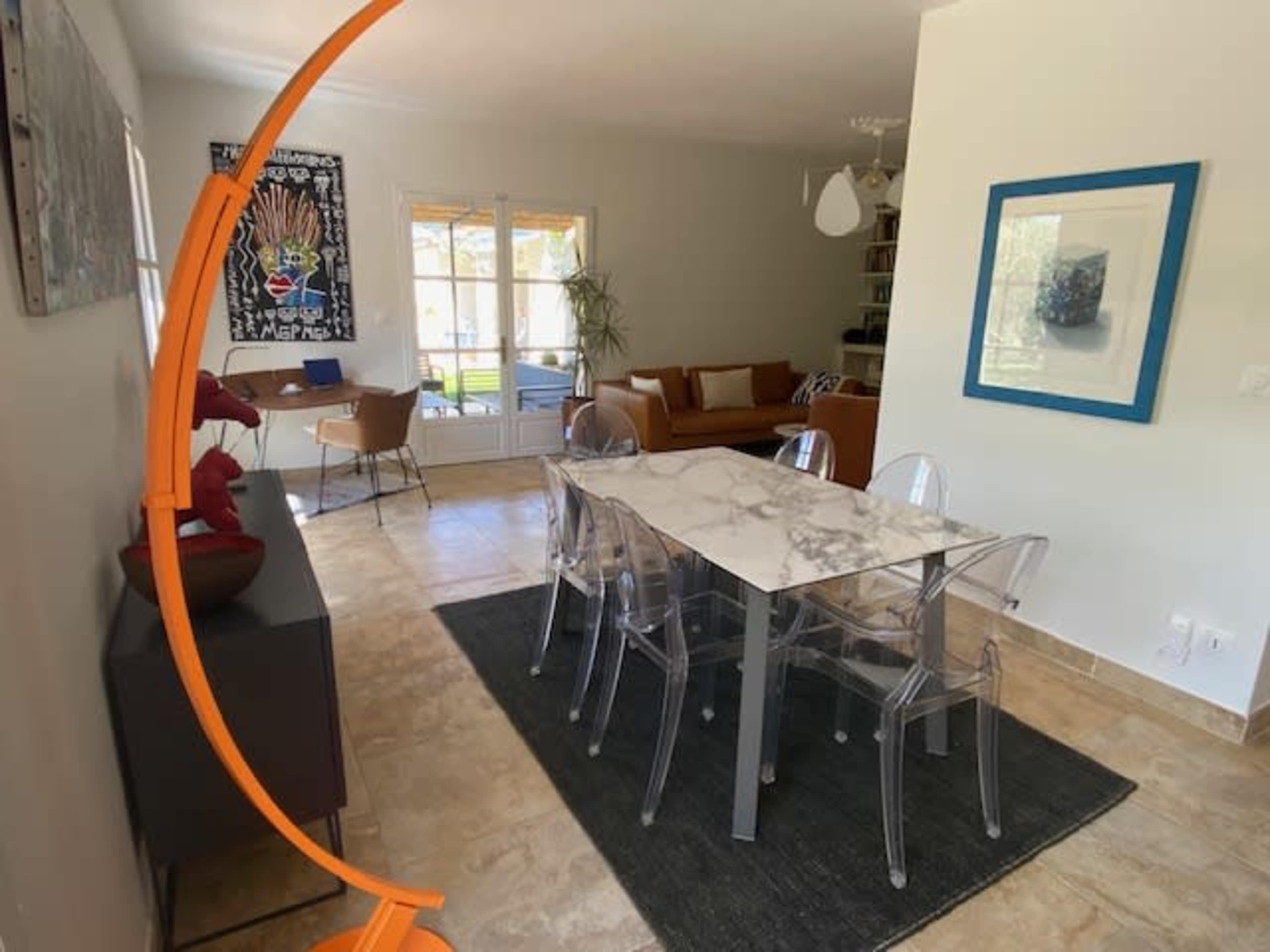 Bastide et jardin paysager Image in , AURIOL