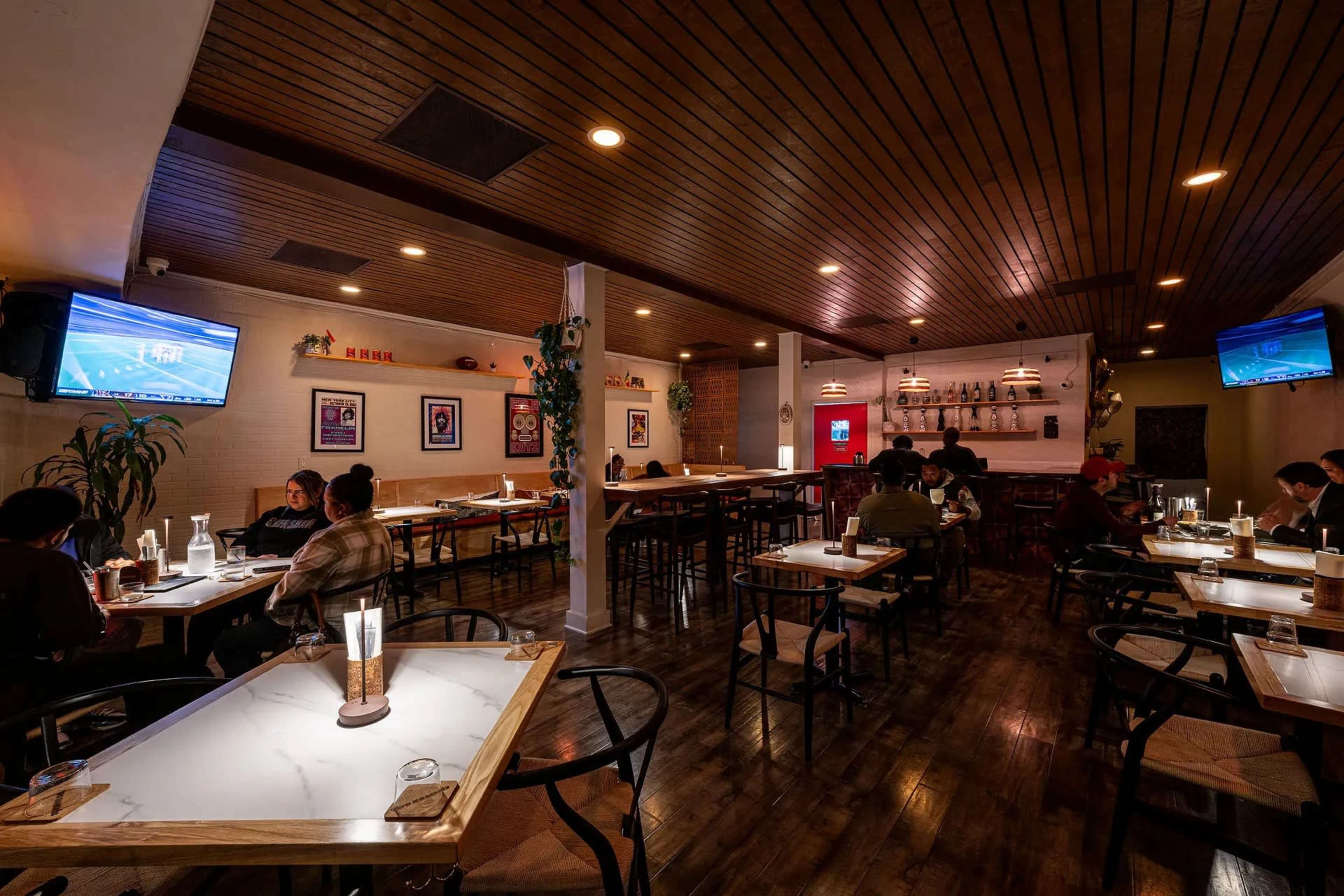 Stylish Afrocentric Restaurant Located in Inglewood Image in Inglewood, Inglewood, CA