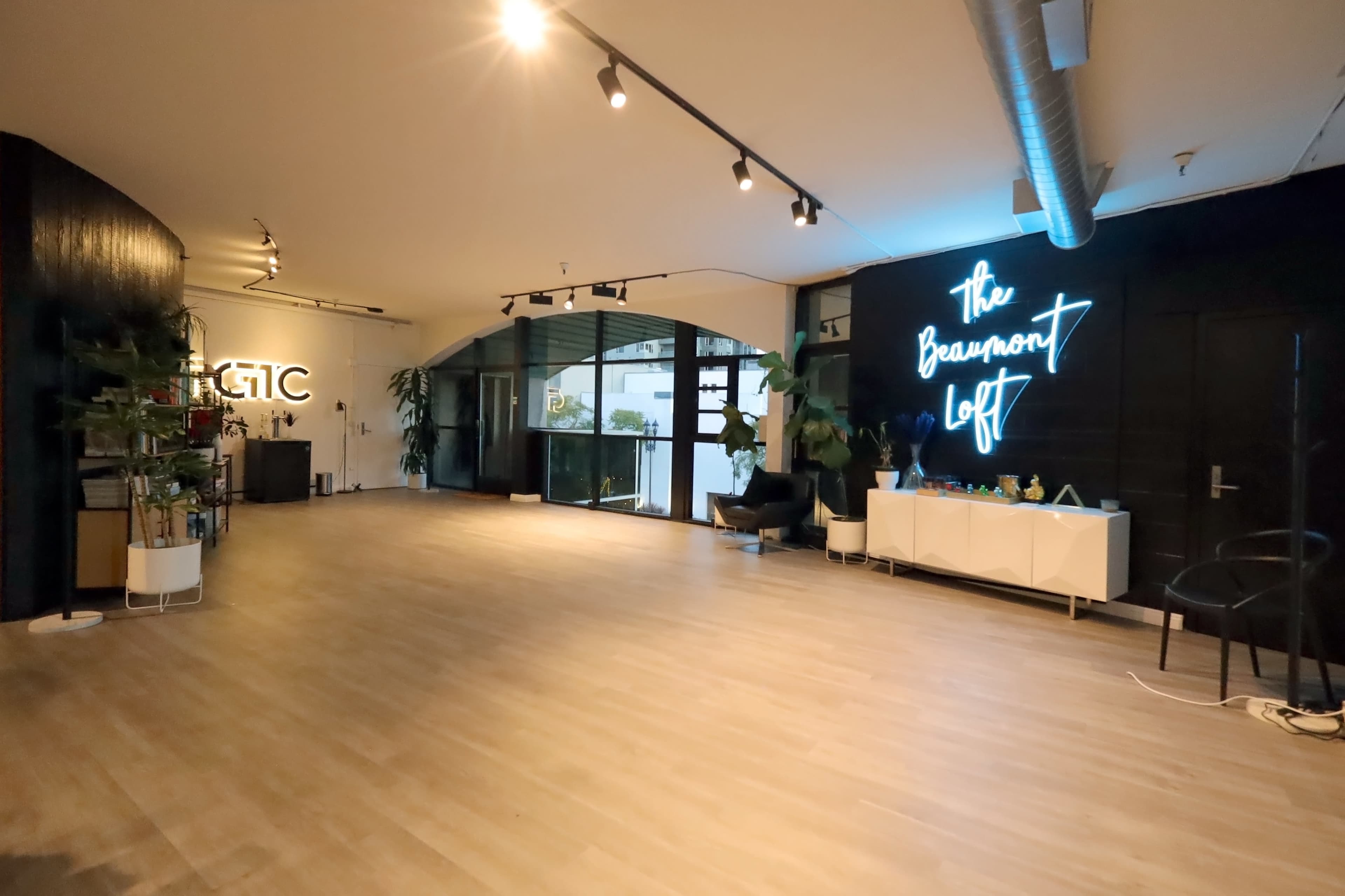 Iconic Creative Loft in Little Italy – Full-Floor Flex Space for Events, Productions & More Image in Downtown San Diego, San Diego, CA