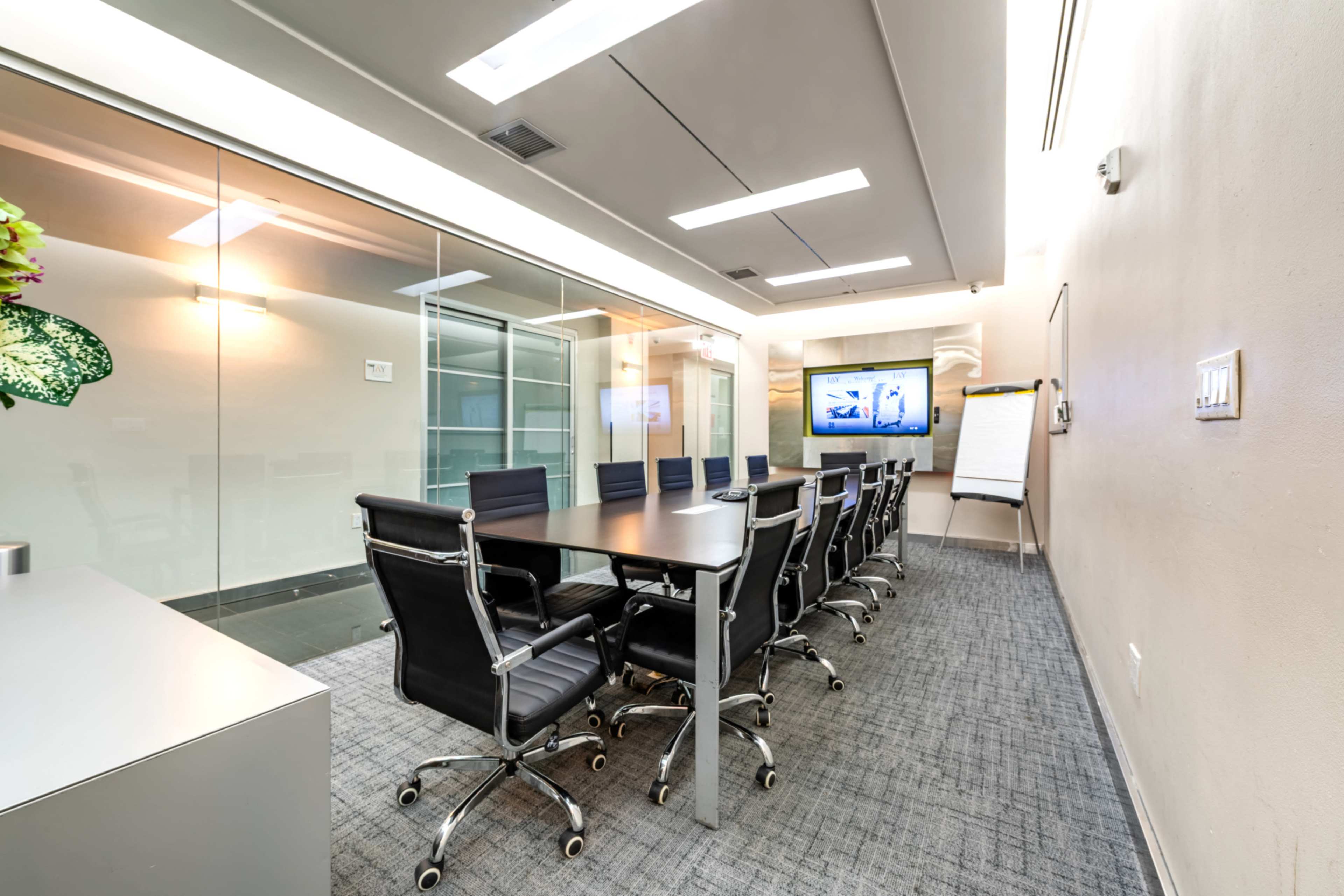 Modern Meeting Room C for 12 - Meeting Room C - HS Image in Midtown, New York, NY