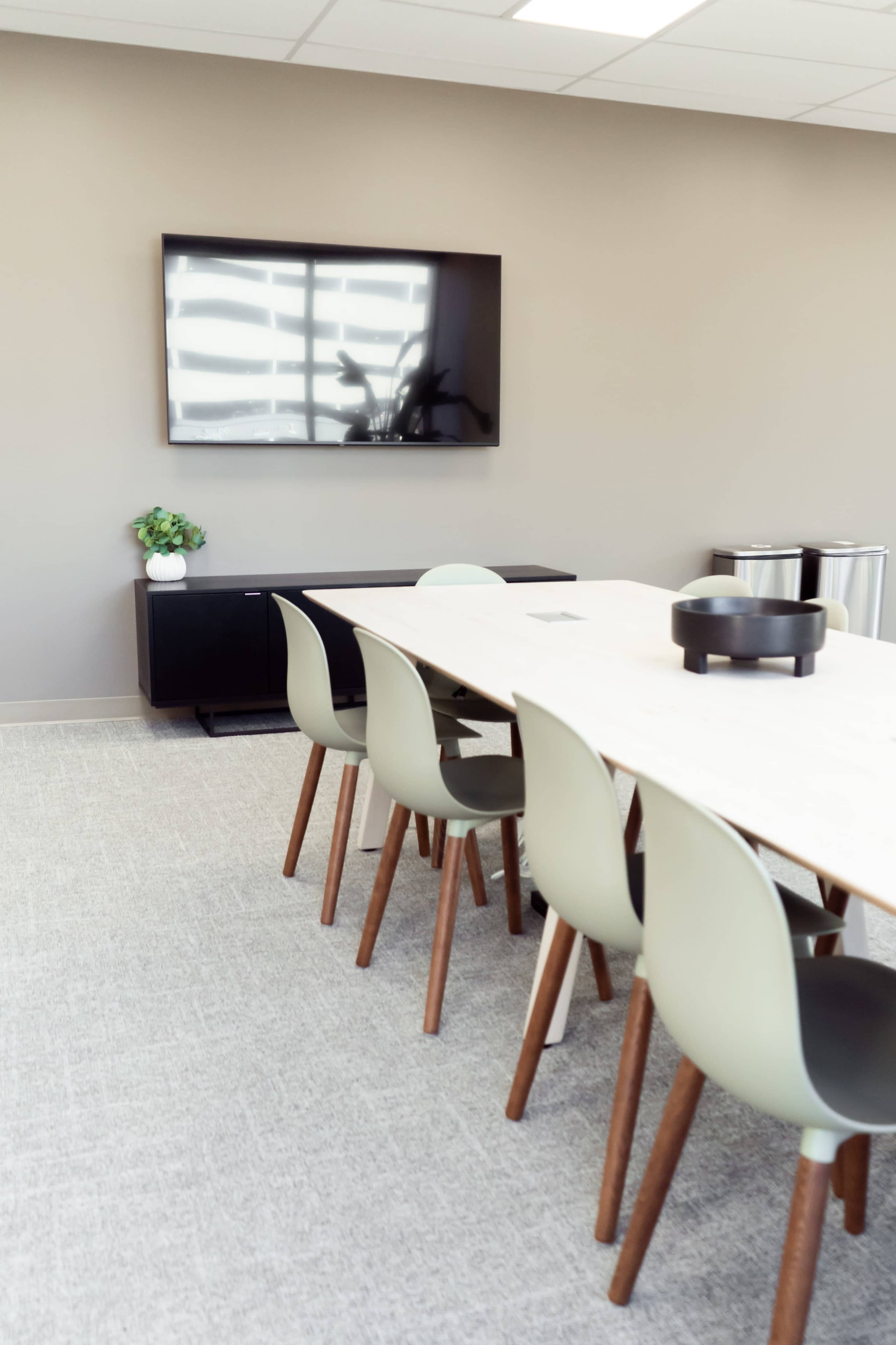 Versatile 24-Person Meeting Space Image in Henry Farm, North York Toronto, ON