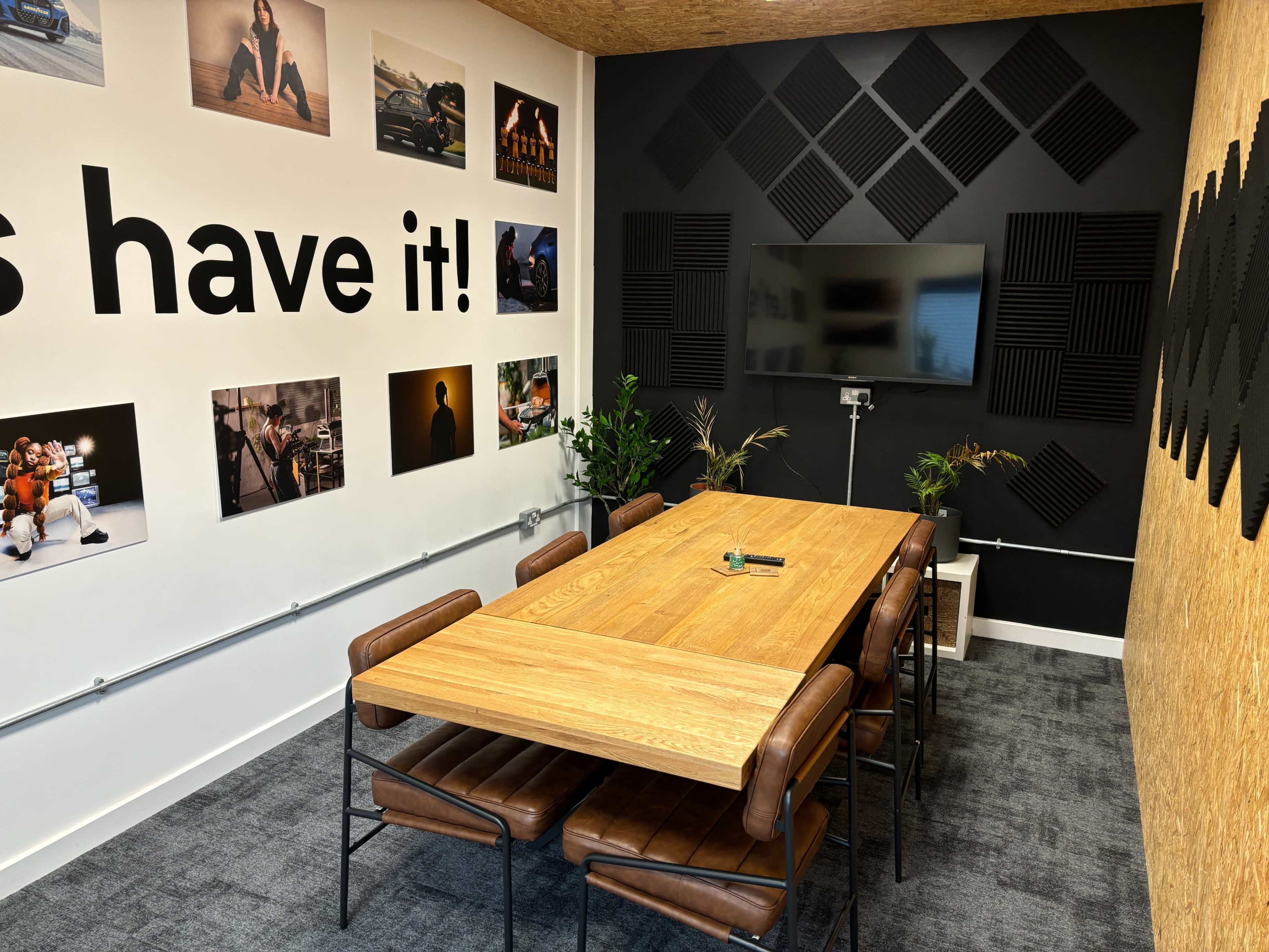 Relaxed meeting room (for 6) Image in Cheadle Hulme, Cheadle Hulme, ENG