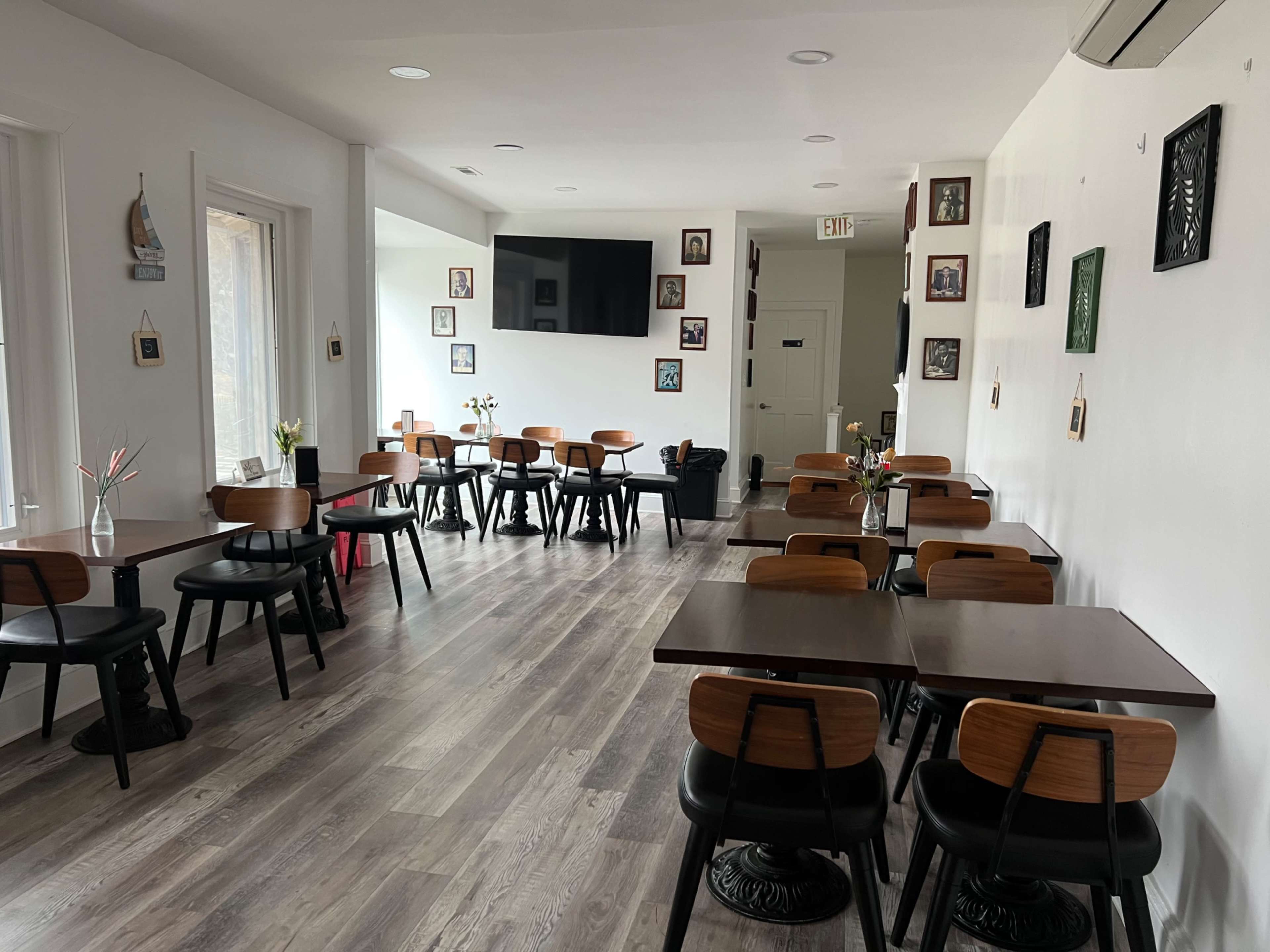 Historic Diner on U Street Corridor Image in Cardozo, Washington, DC