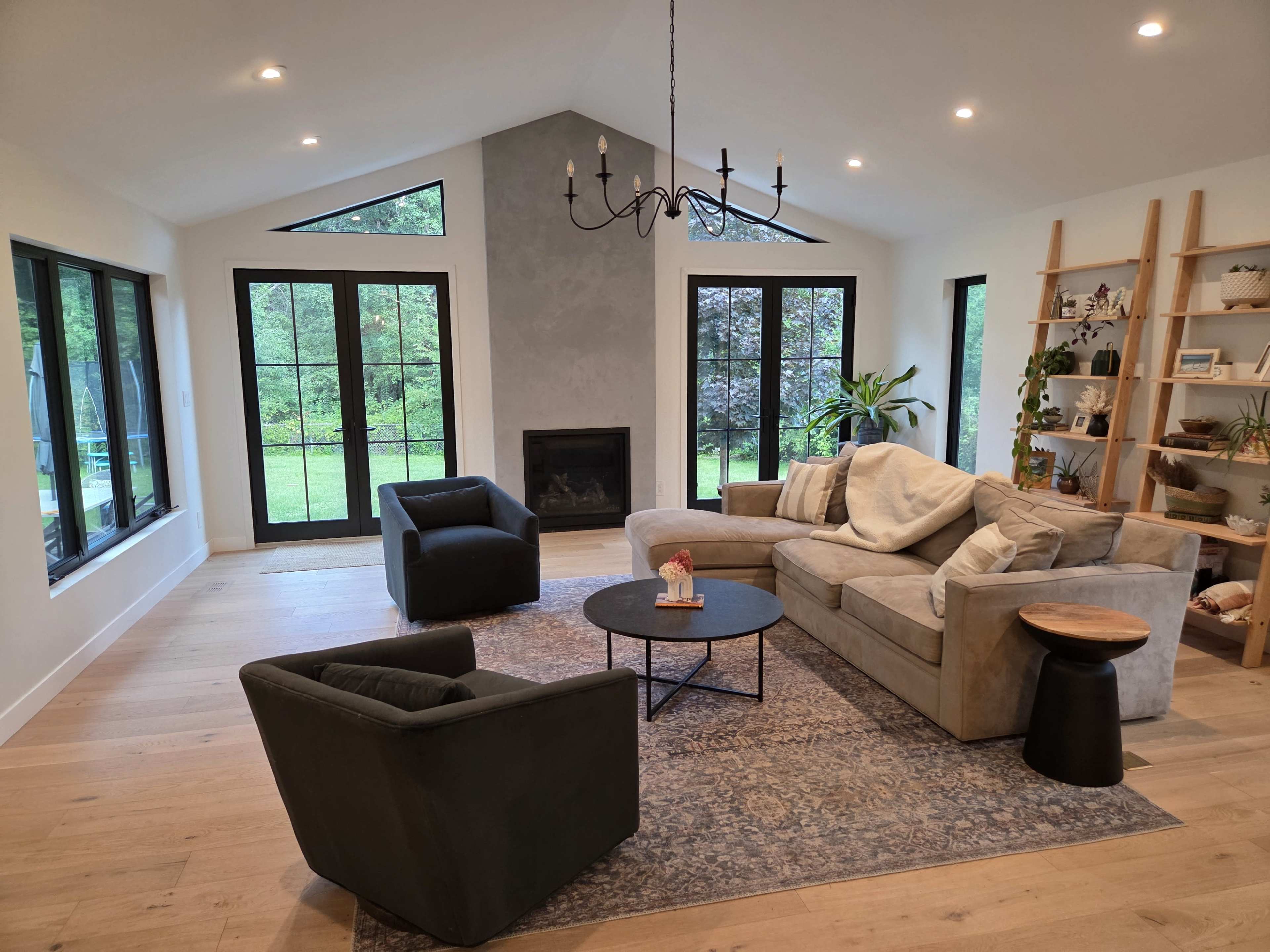 Spacious Modern Home with Vaulted Ceilings, Expansive Kitchen, and Stunning Outdoor Oasis Image in Arden Hills, Arden Hills, MN