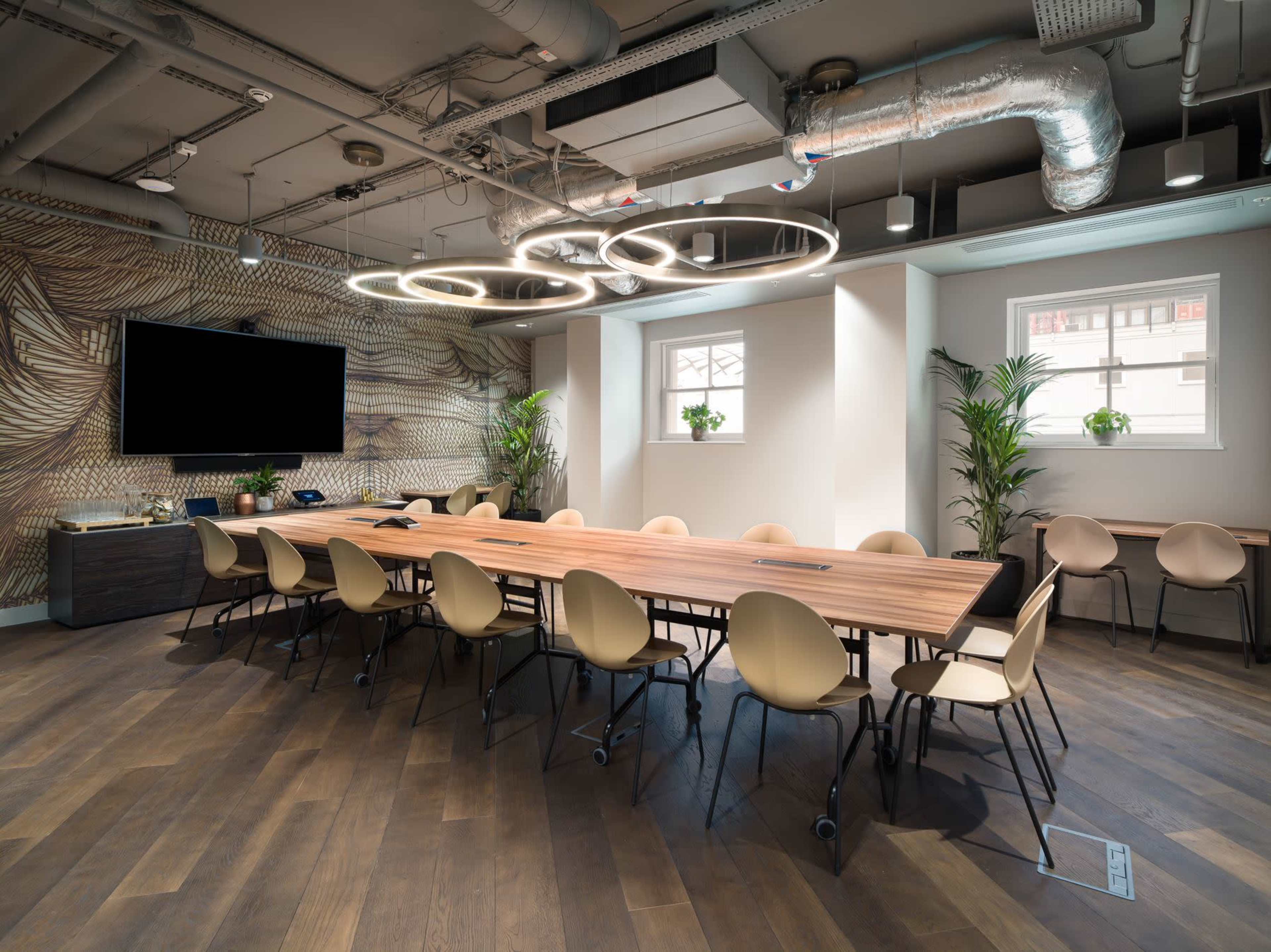 Large Flexible Meeting Space Image in City of London, London, ENG
