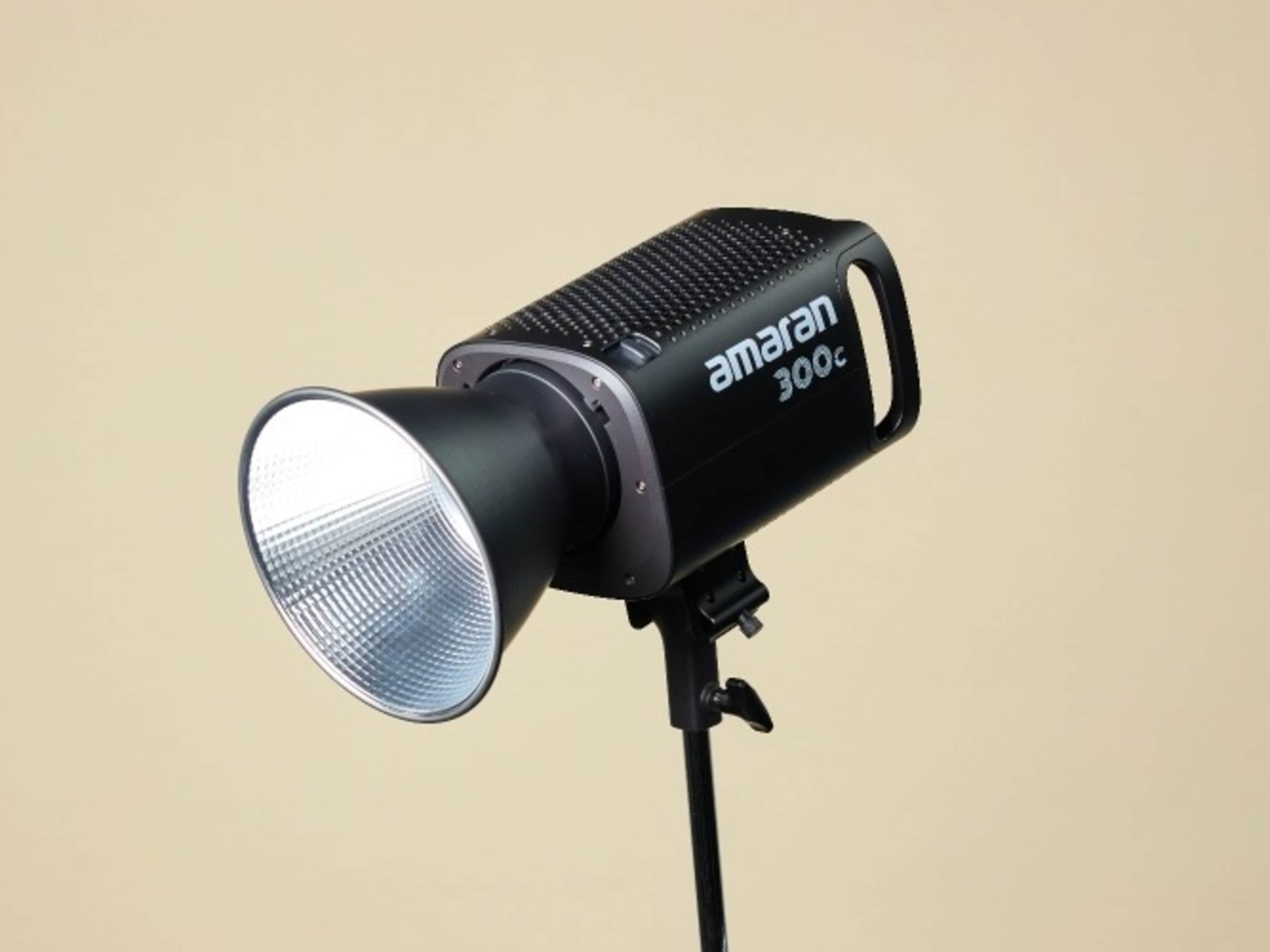 Amaran 300c RGB Video Light