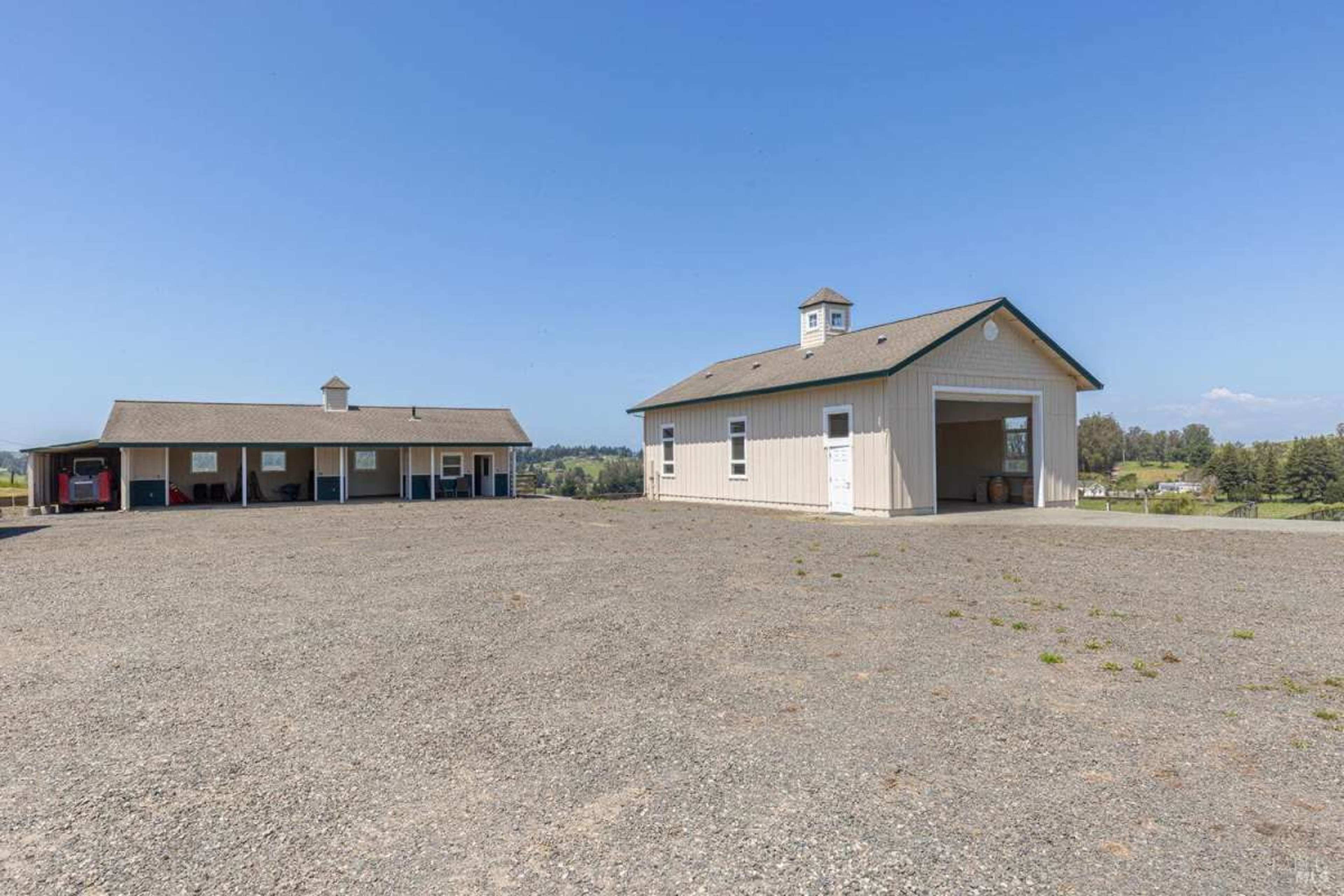 Sonoma County Valley View Wedding Hill Image in , Petaluma, CA