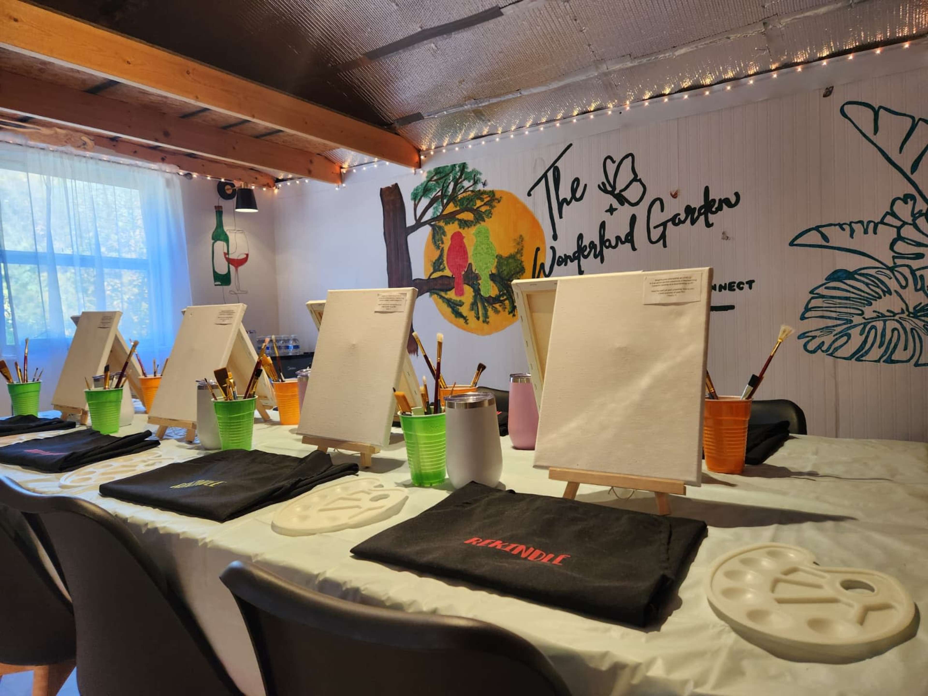 Cozy Workshop Room for Small Groups in Denison Image in , Denison, TX