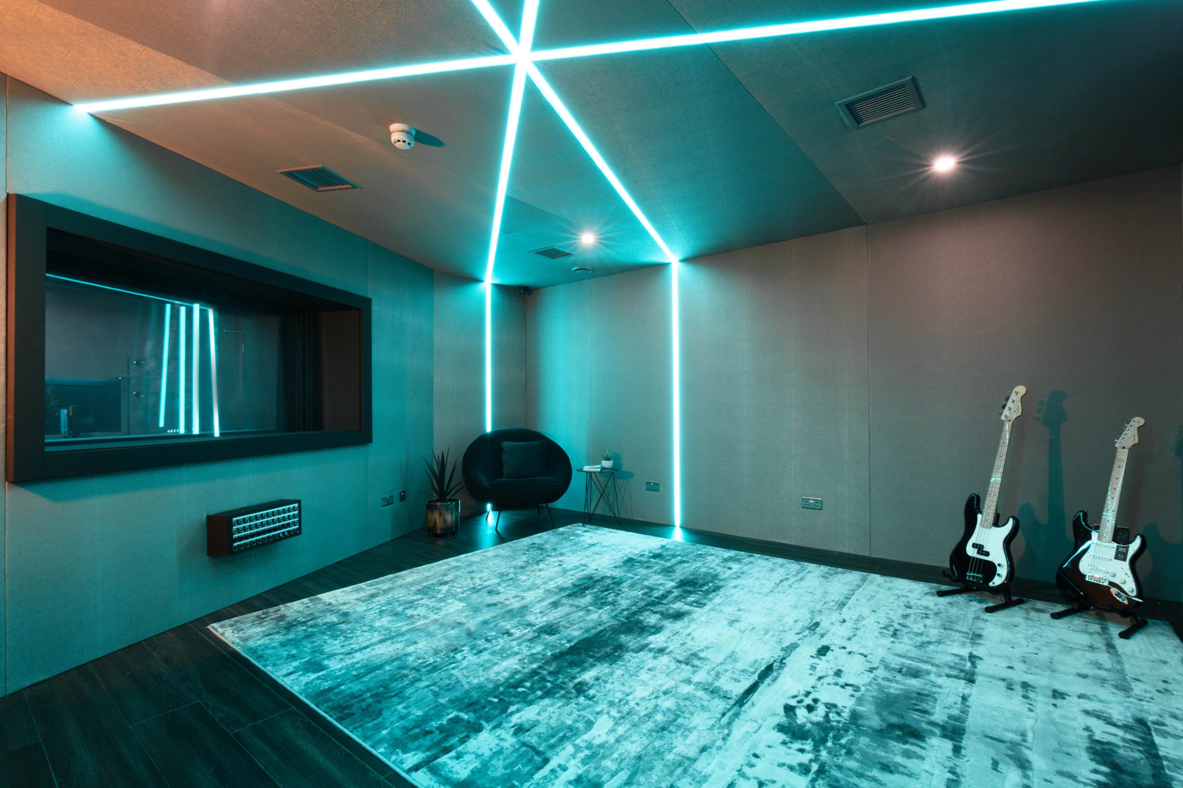 Premium Recording Studio in West London Music Members Club Image in London, London, ENG