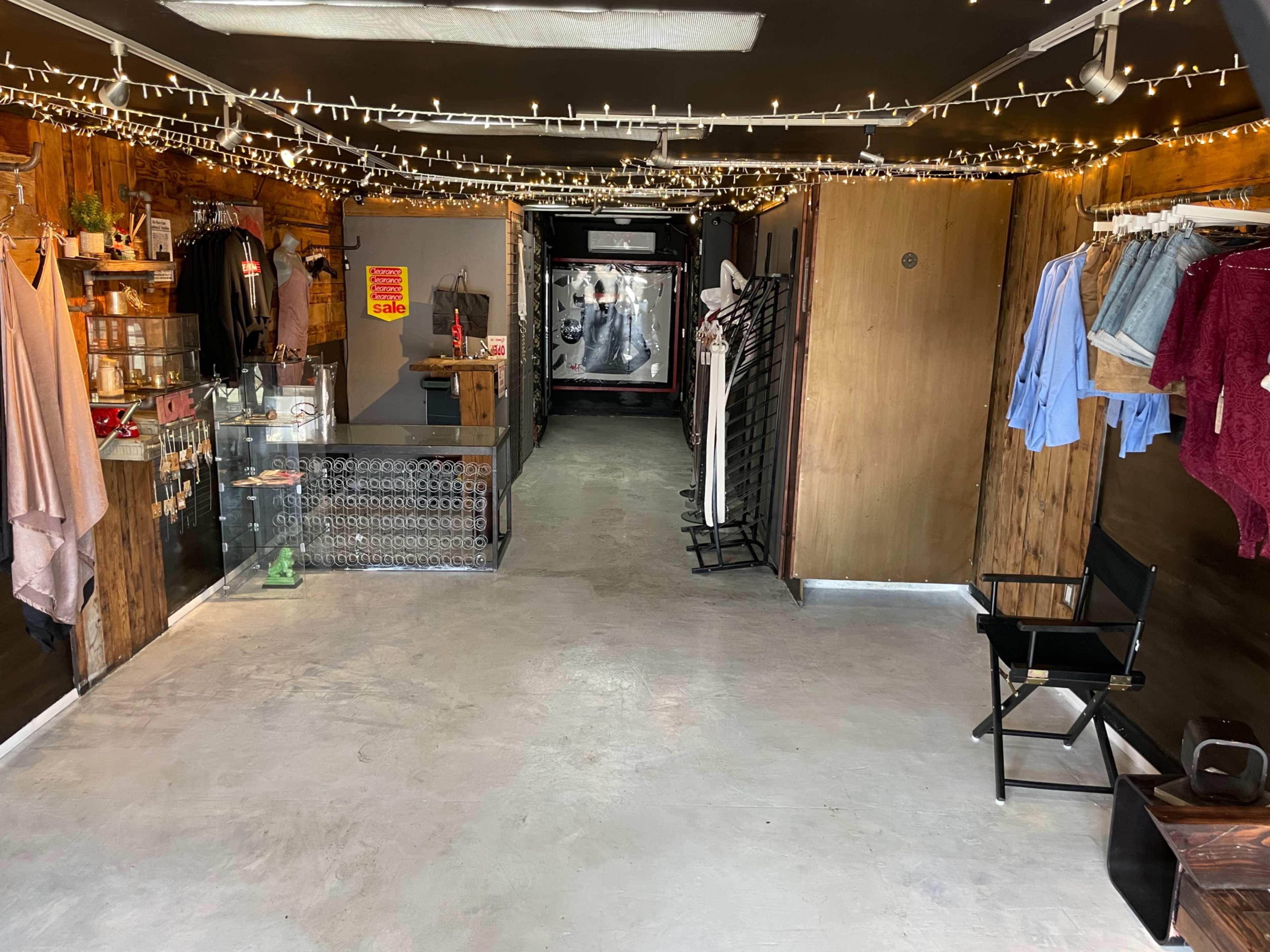 Mainstream Entertainment Rent creative empty store space street