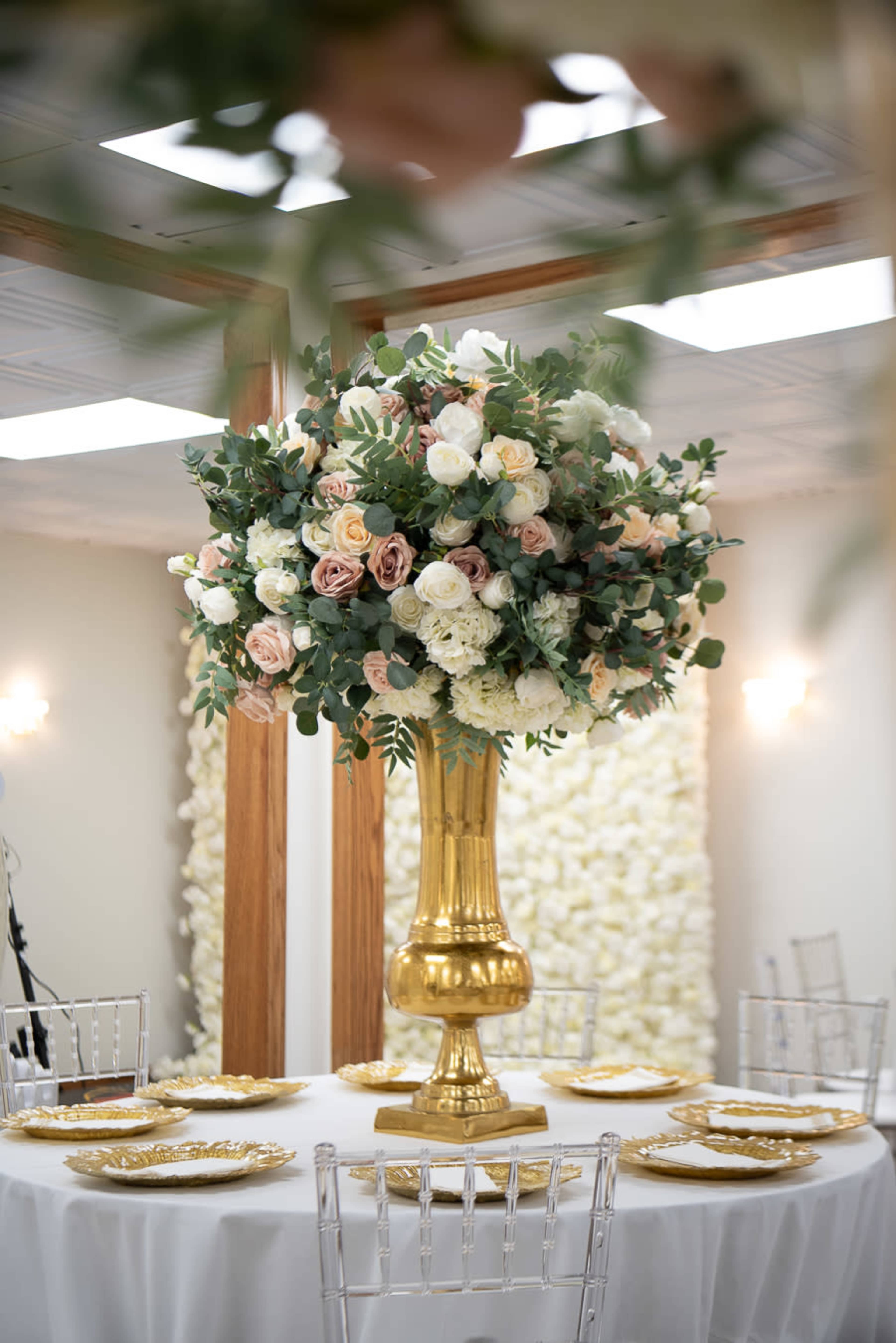 Elegant Indoor and Outdoor Event Space in Romulus. Weddings, Social Events & Corporate Image in Romulus, Romulus, MI