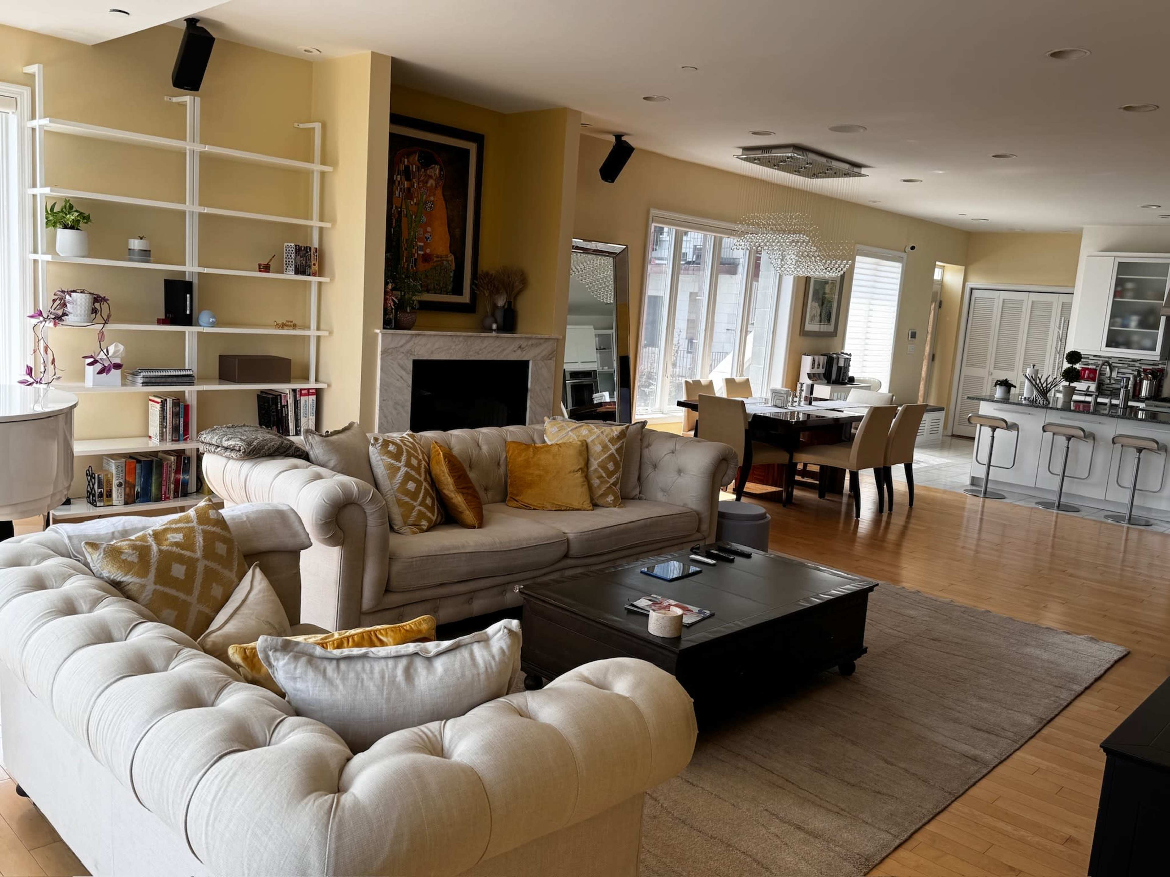 Open floor plan condo with world class NYC skyline views Image in Union City, Union City, NJ