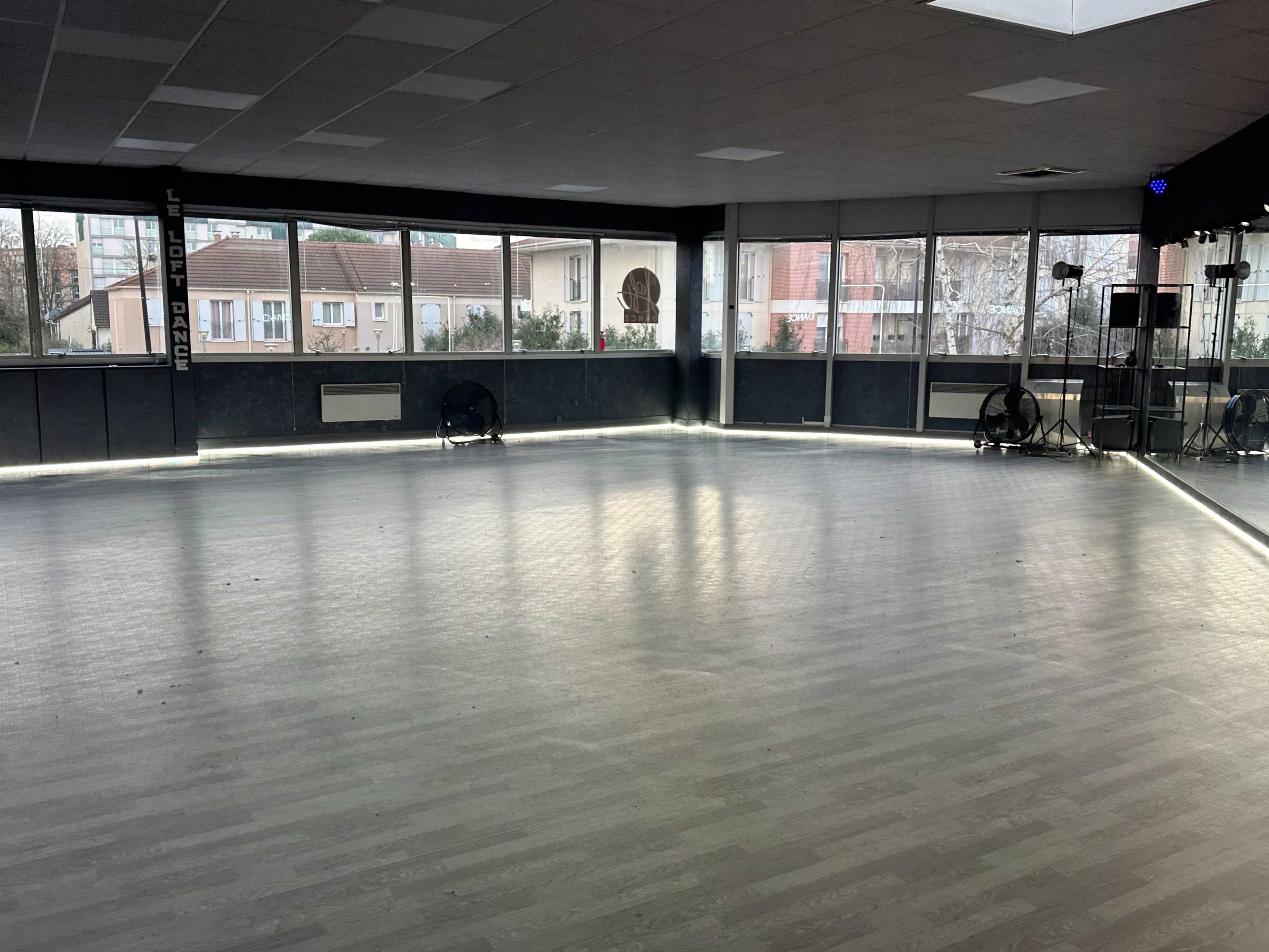 salle de danse Image in , SArtrouville
