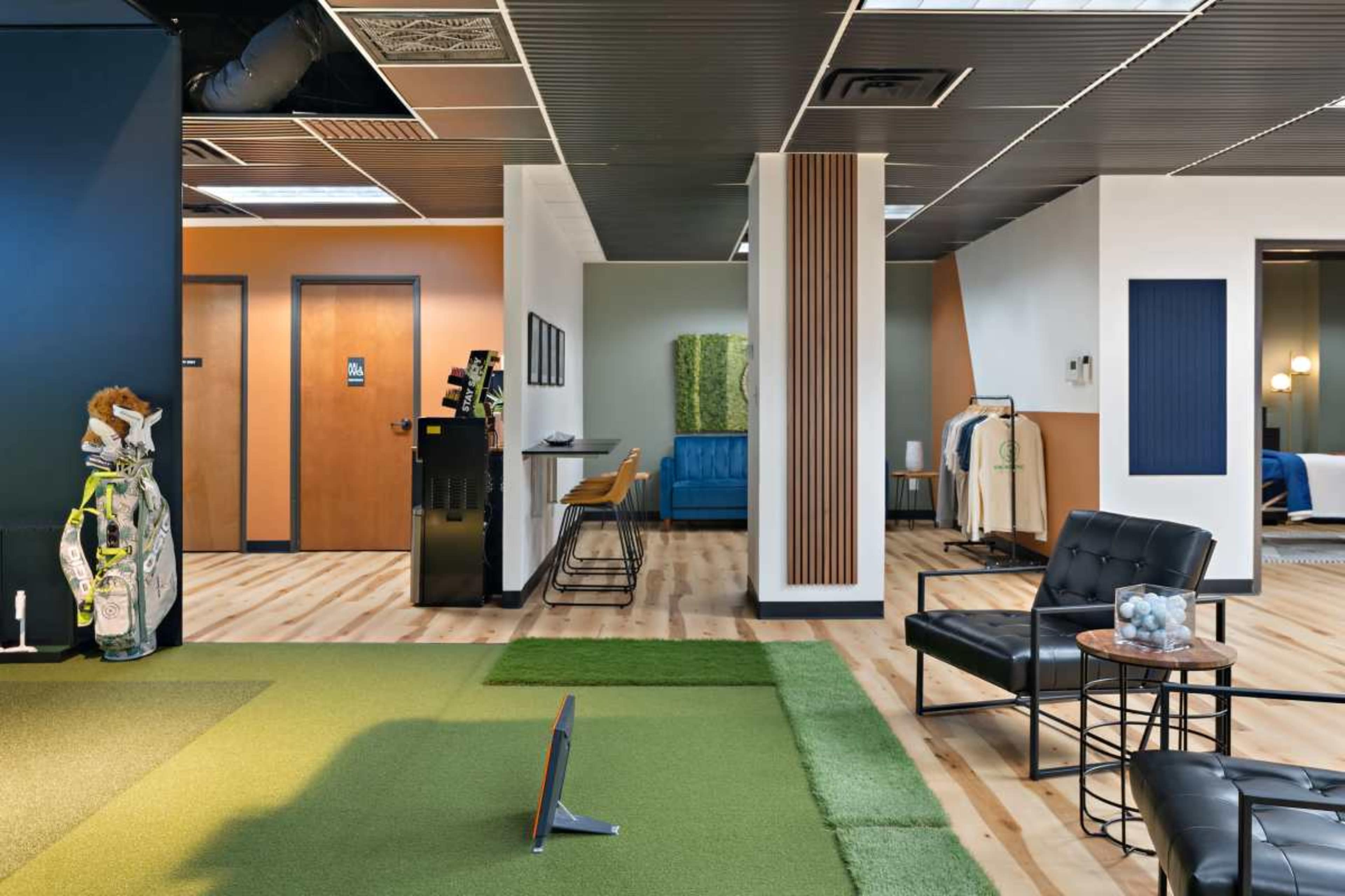 Private Event Space with Golf Simulator Image in Richardson, Richardson, TX