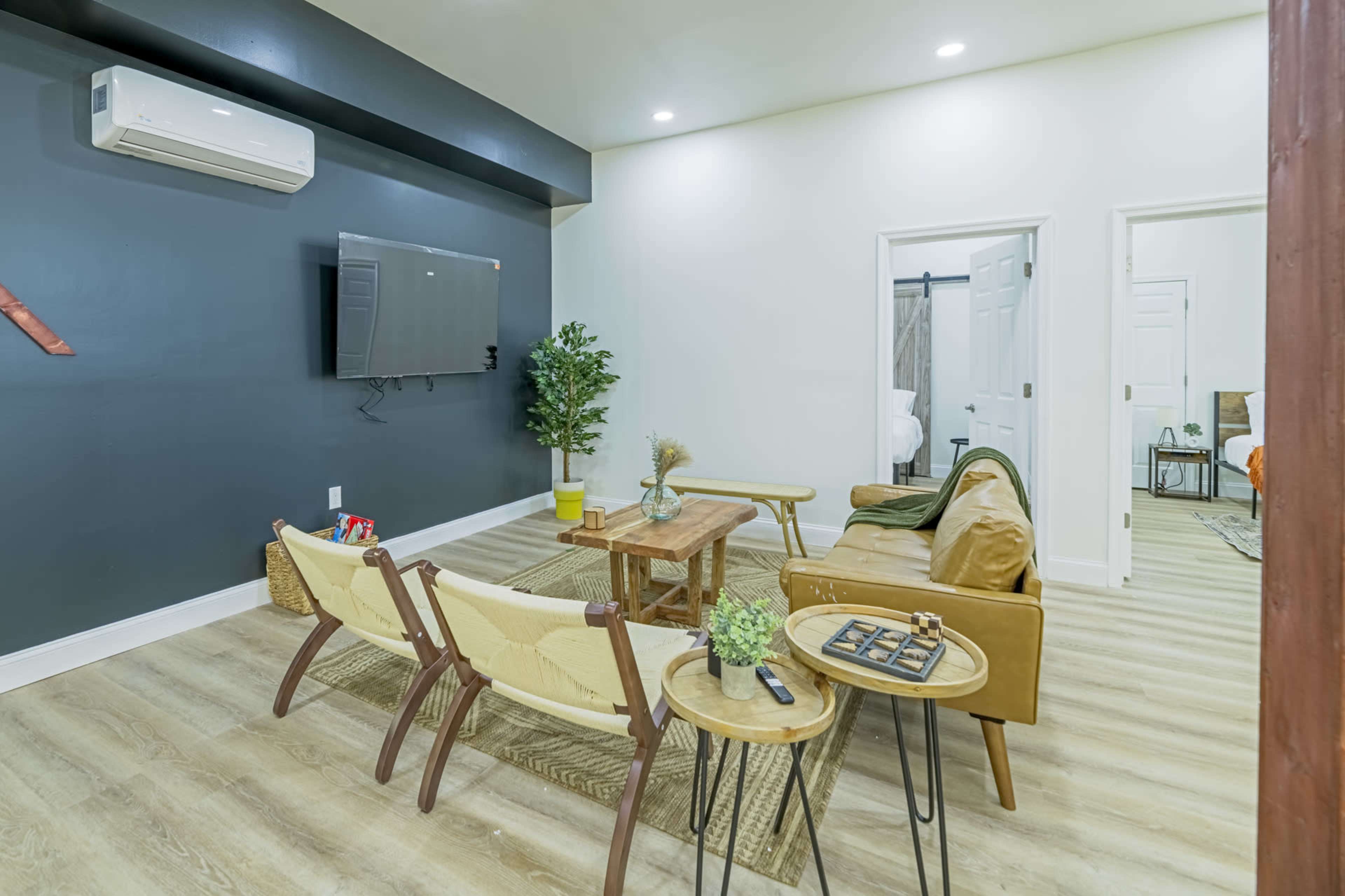 Ridgetop Hideaway – Mountain Estate with Panoramic Views Image in , Madison, VA