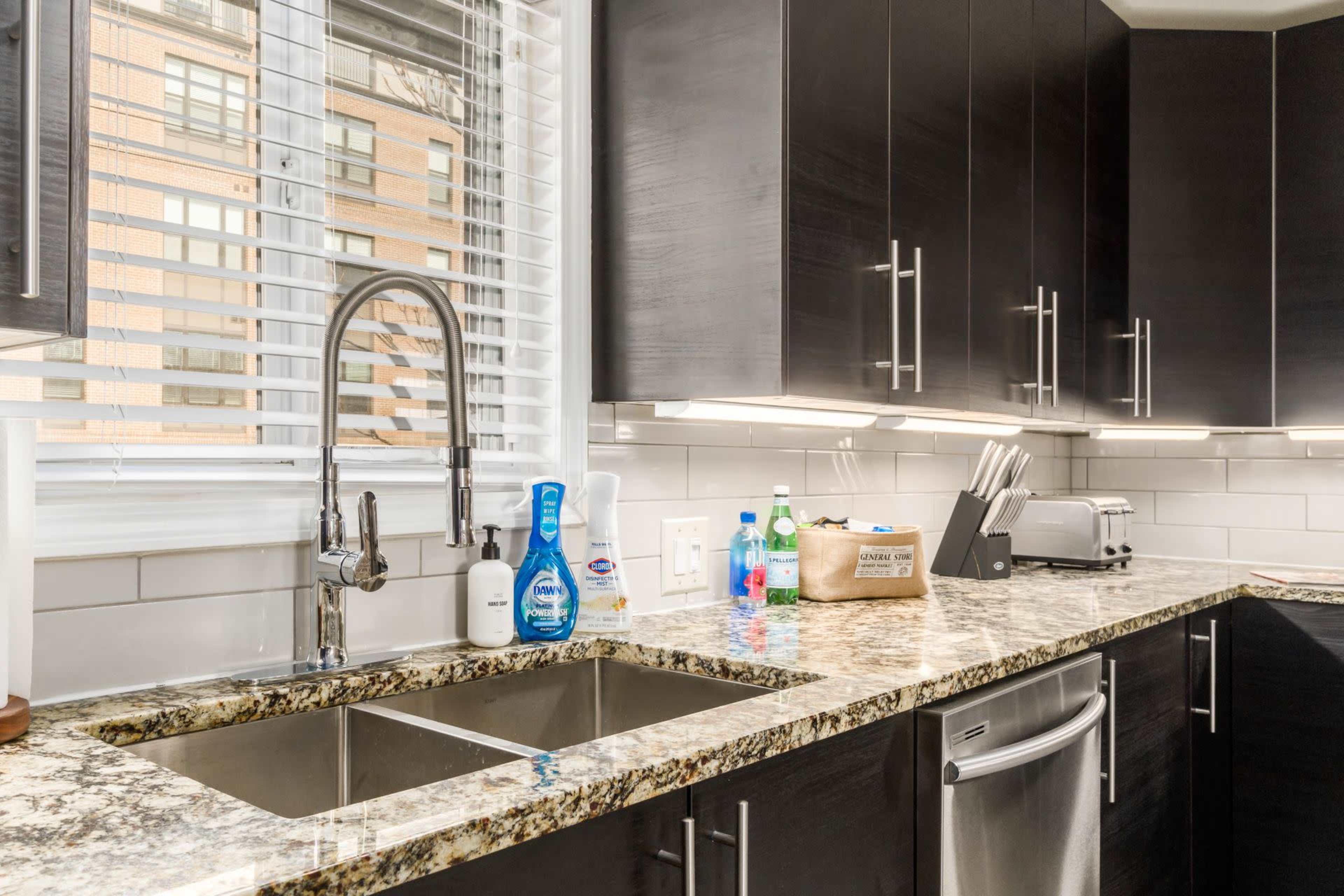 Short North Condo Close to OSU Image in Victorian Village, Columbus, OH