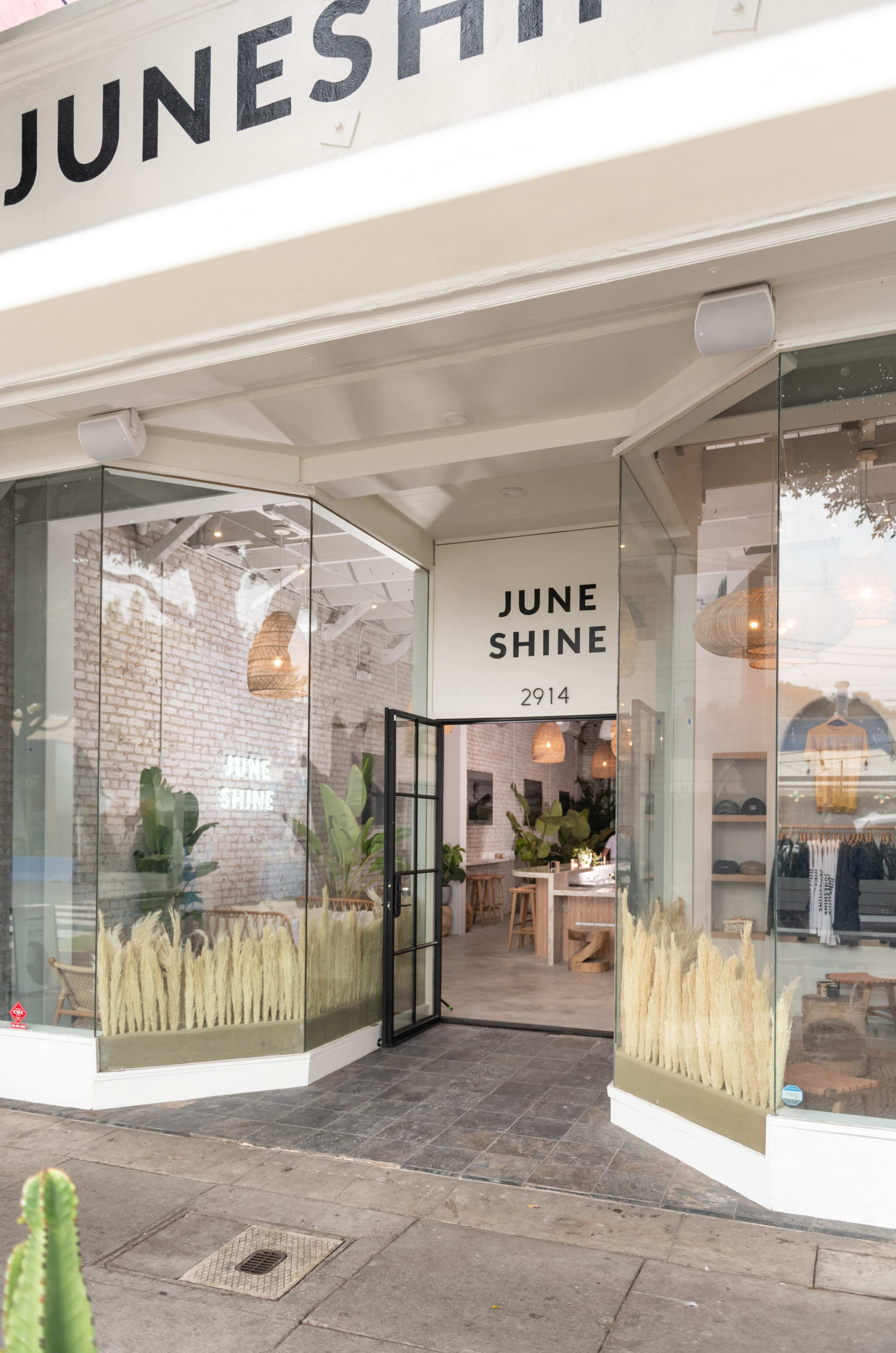 Boho Hard Kombucha Bar by the Beach Image in Ocean Park, Santa Monica, CA